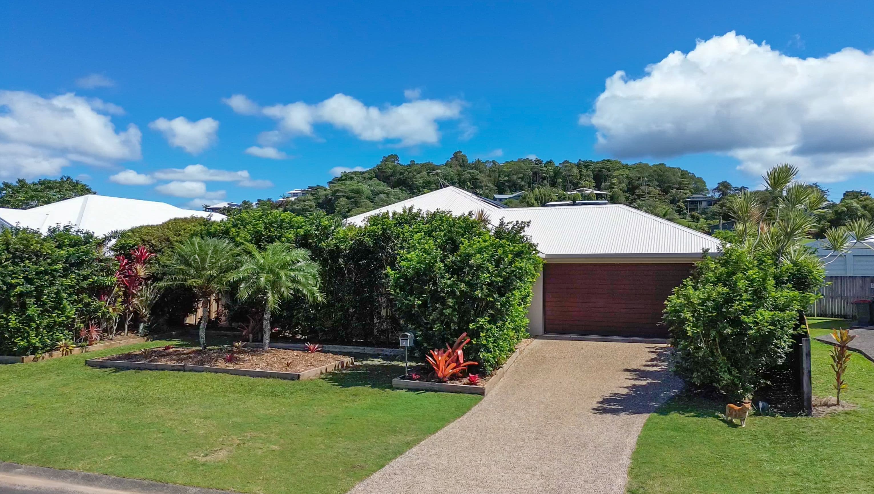 4 Spinnaker Street, SOUTH MISSION QLD 4852, South Mission Beach - Thumbnail 4