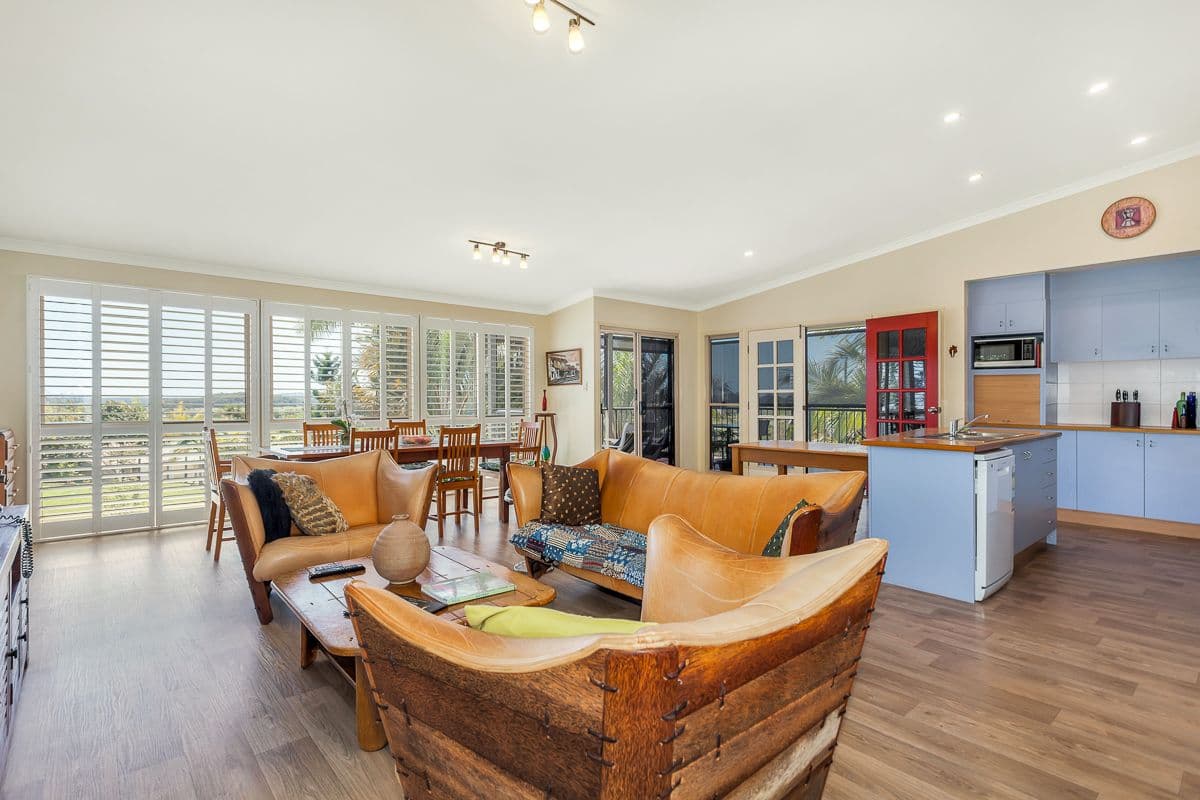 17 Caitlin Place, Bli Bli QLD 4560, Bli Bli - Thumbnail 3