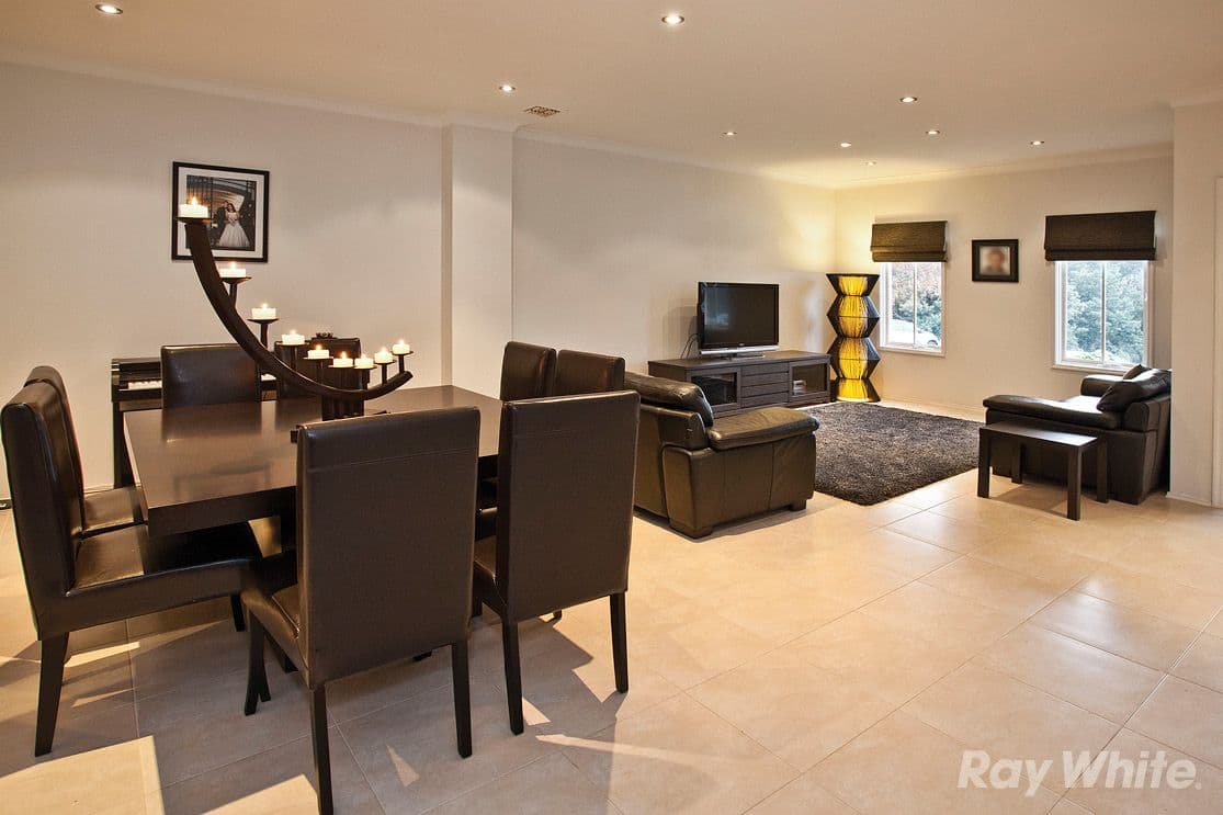 7 Coptfold Court, GLEN WAVERLEY VIC 3150, Glen Waverley - Thumbnail 2