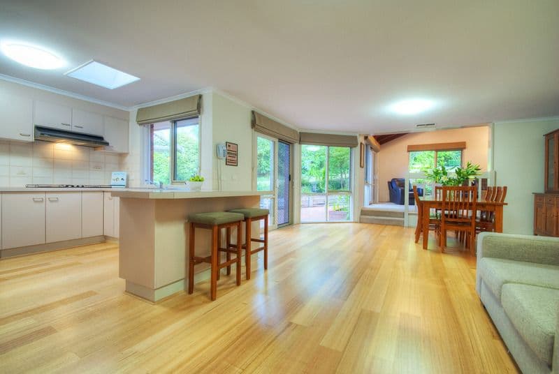 17 Federico Court, RINGWOOD VIC 3134, Ringwood - Thumbnail 2