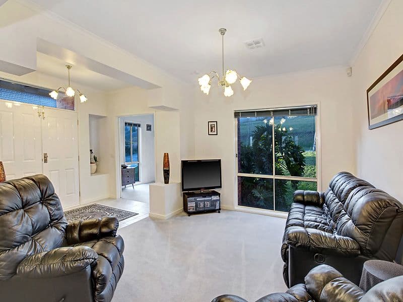 19 Bradman Terrace, Epping VIC 3076, Epping - Thumbnail 3