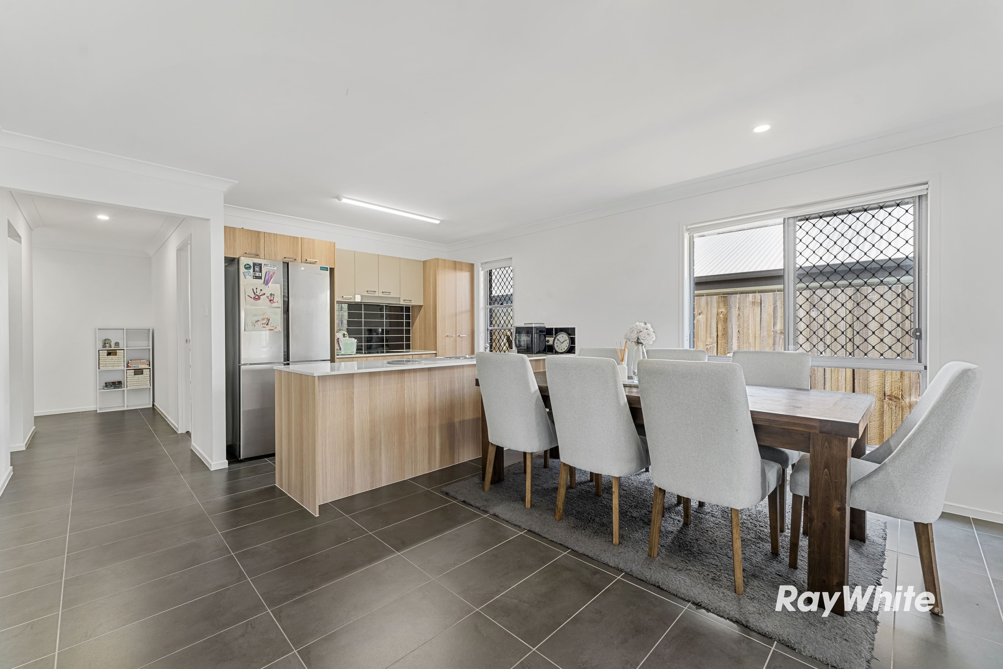 24 Mount Glorious Street, Park Ridge QLD 4125, Park Ridge - Thumbnail 4