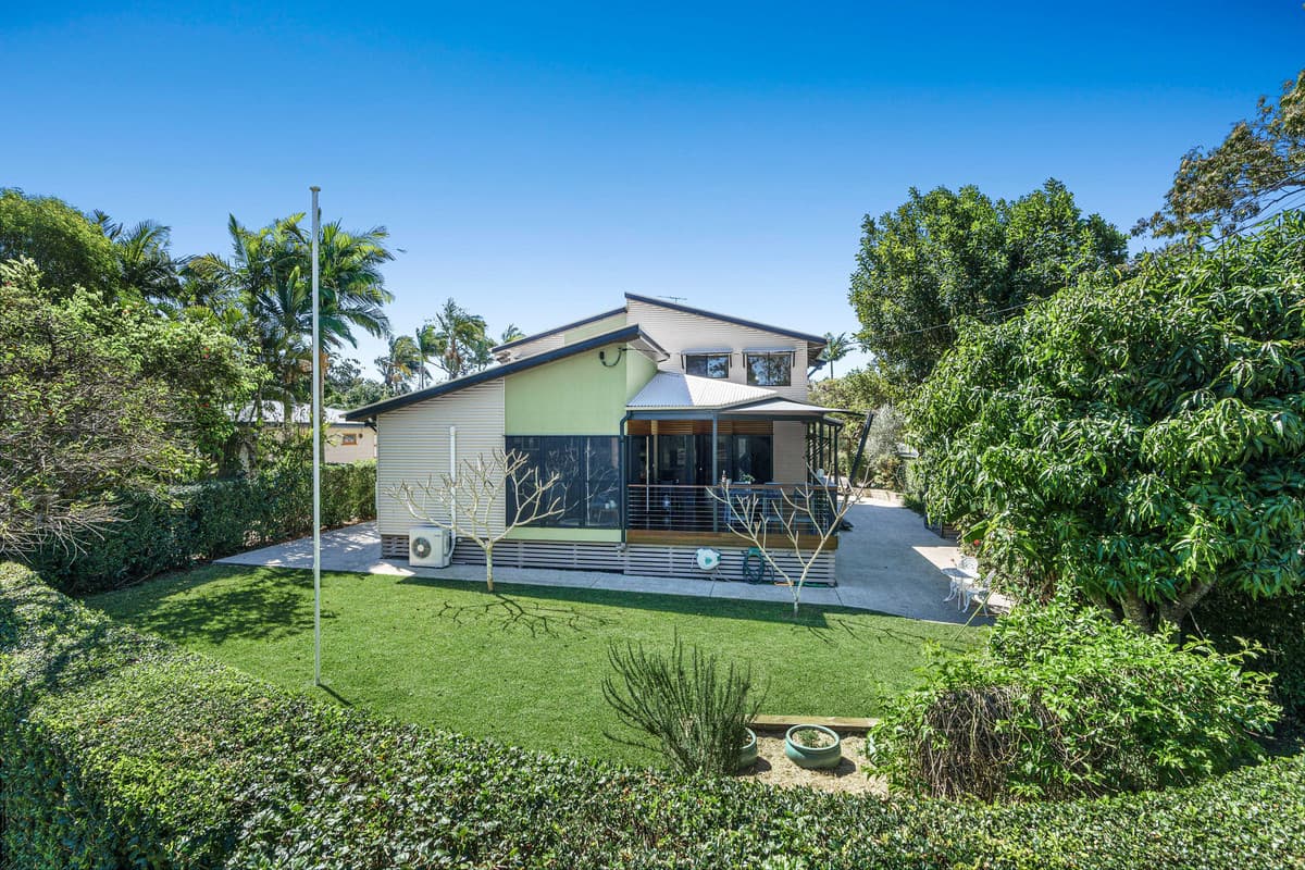 34 Lucy Street, Thorneside - Thumbnail 2