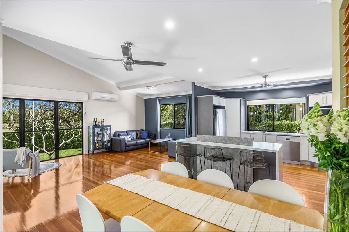 34 Lucy Street, Thorneside - Thumbnail 4