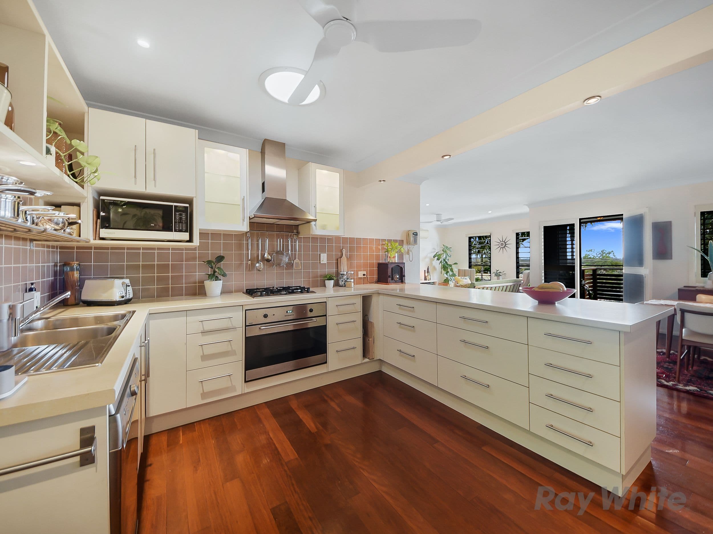 12 Mongabarra Street, Bracken Ridge QLD 4017, Bracken Ridge - Thumbnail 3
