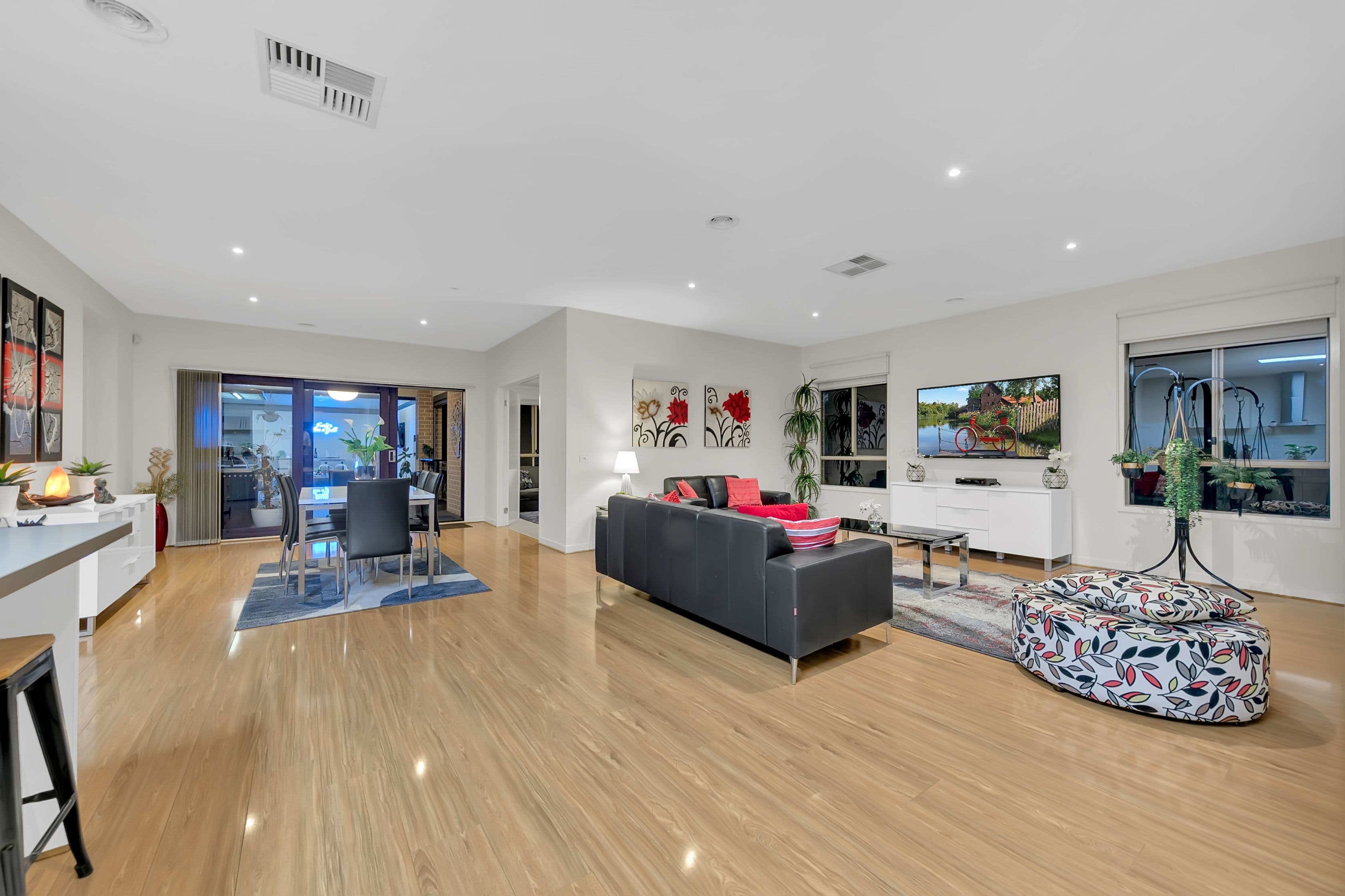 96 Overland Drive, Doreen VIC 3754, Doreen - Thumbnail 8