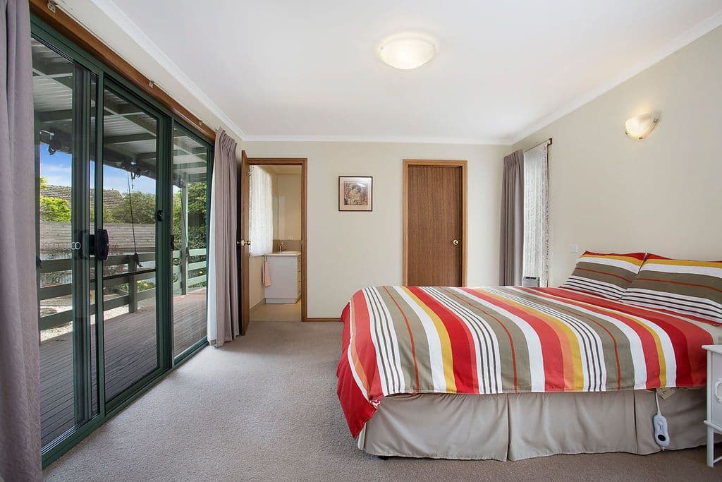 32 Holden Street, Camperdown VIC 3260, Camperdown - Thumbnail 6