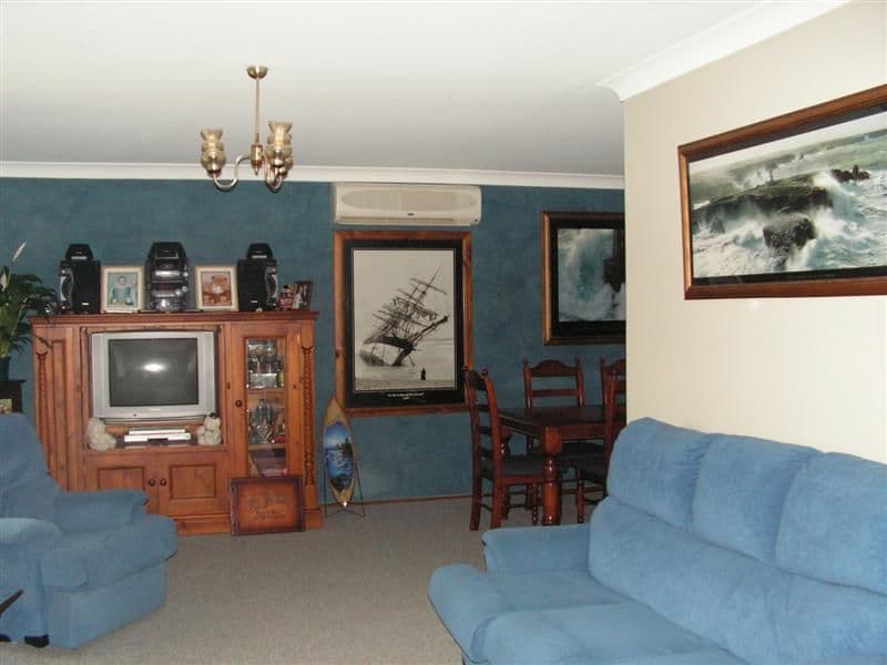 37 Meadowbank Drive, DUBBO NSW 2830, Dubbo - Thumbnail 2