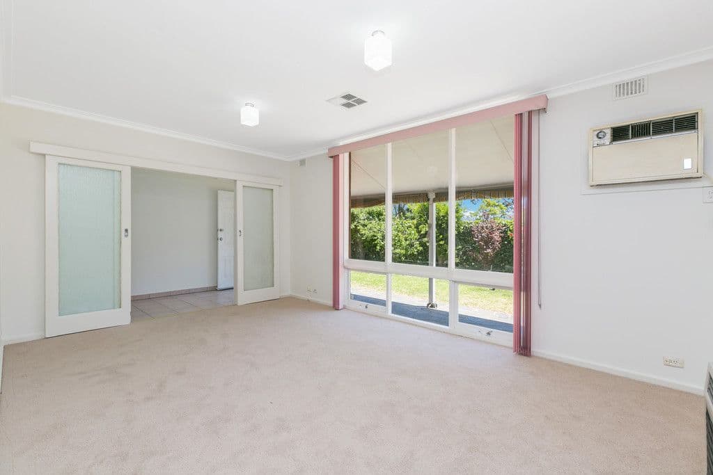 32 Bone Street, Morphett Vale SA 5162, Morphett Vale - Thumbnail 2