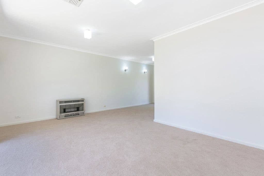 32 Bone Street, Morphett Vale SA 5162, Morphett Vale - Thumbnail 4