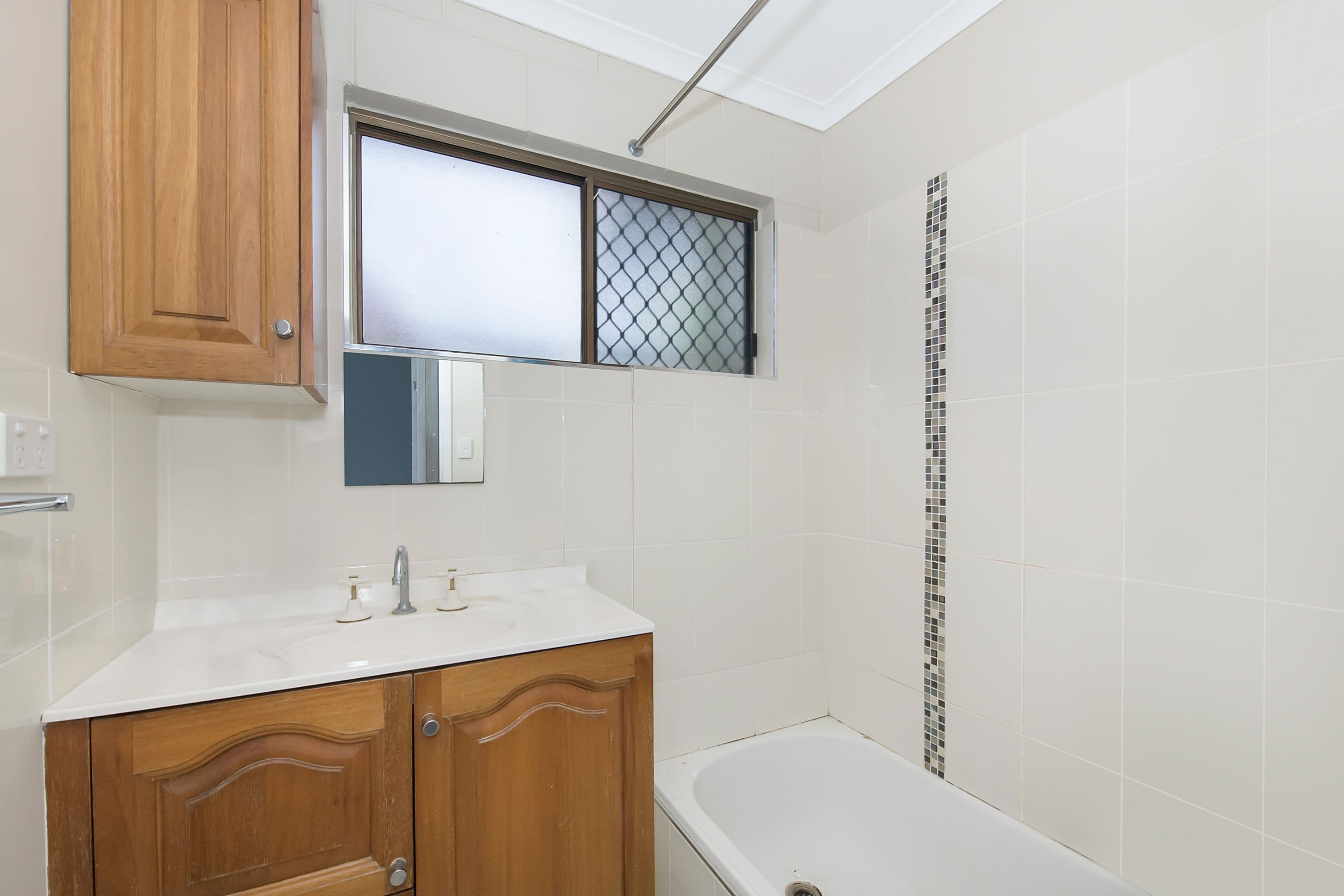 16 Salisbury Crescent, Kirwan QLD 4817, Kirwan - Thumbnail 6