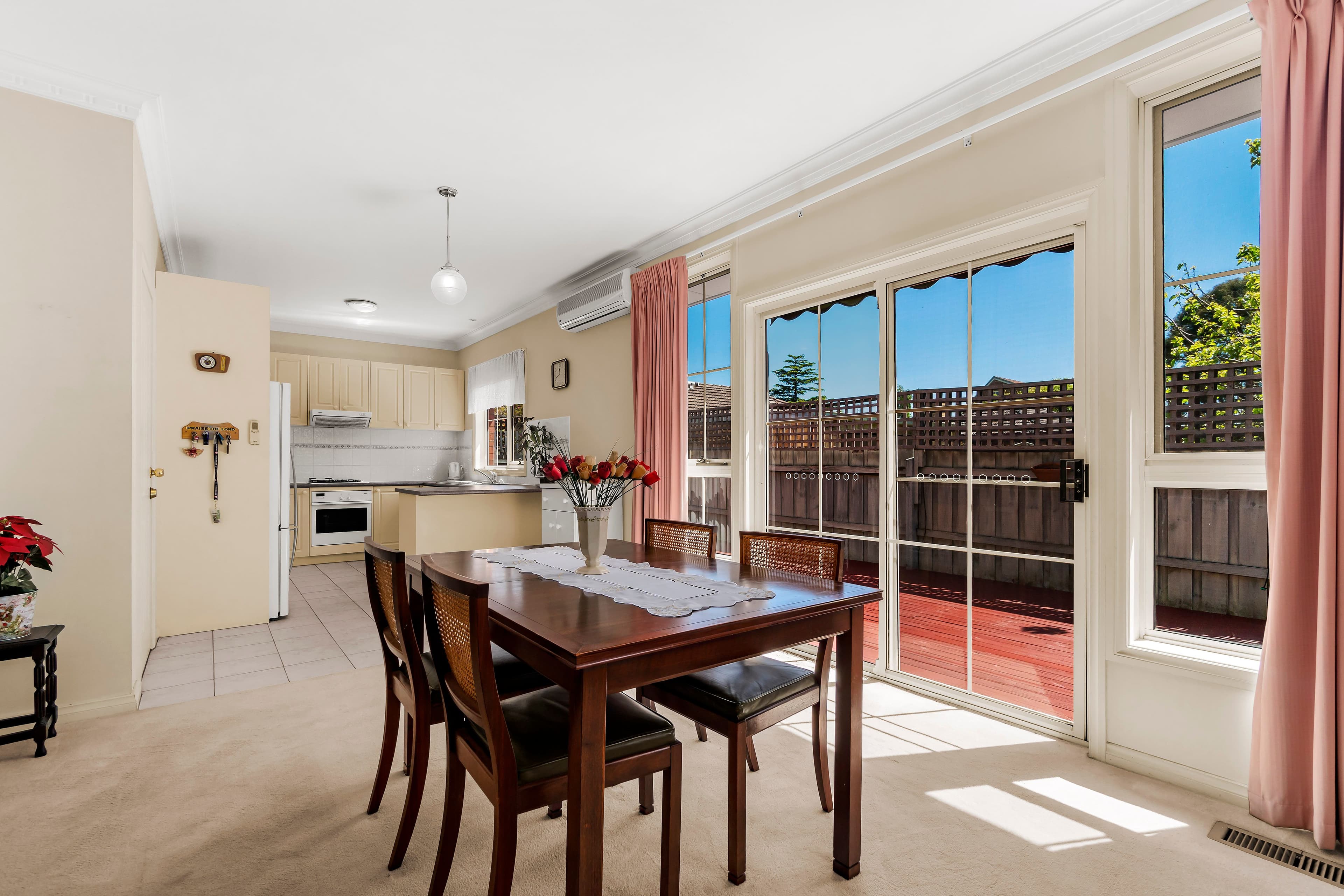 16 Baringa Street, Mount Waverley VIC 3149, Mount Waverley - Thumbnail 3