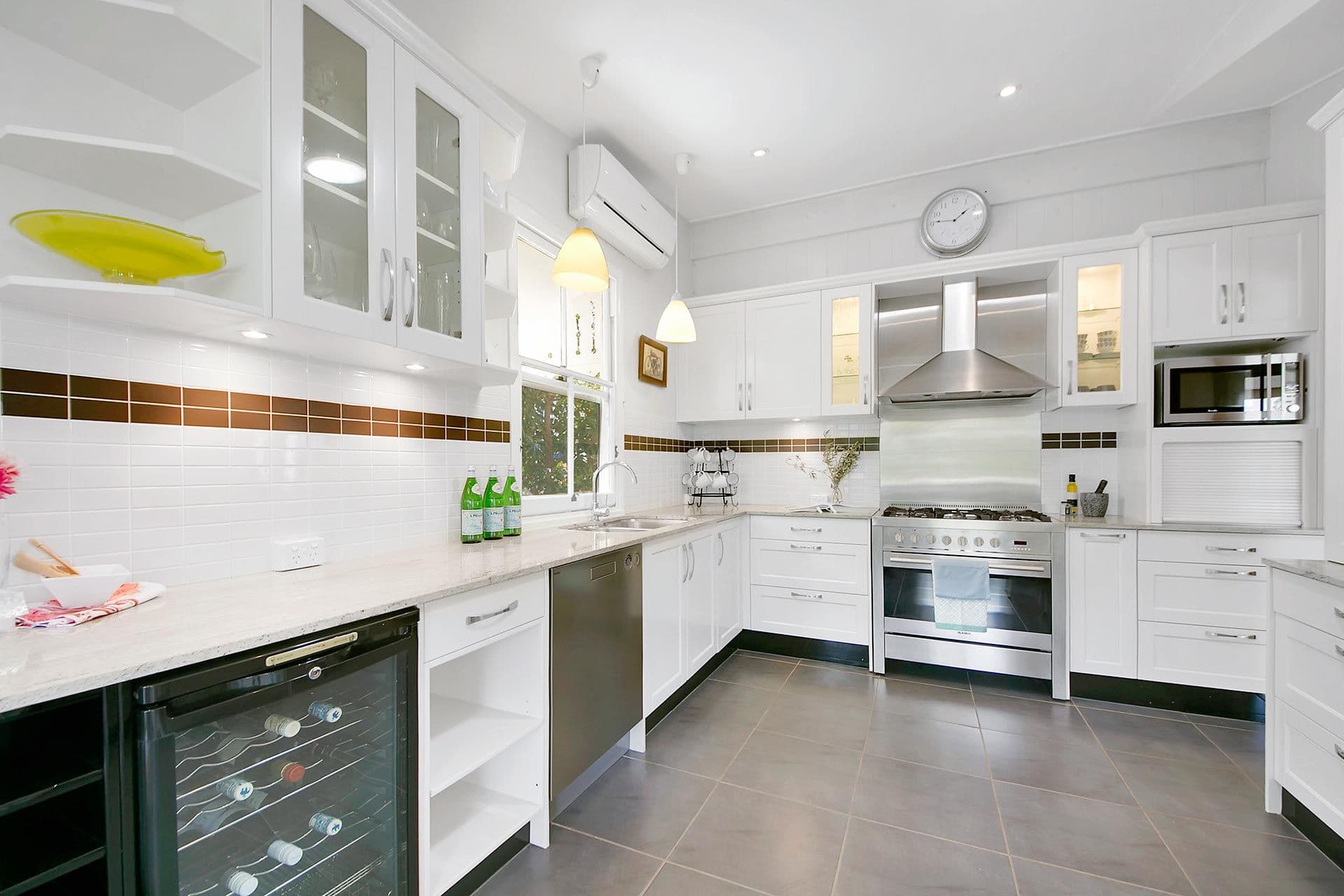 36 Ellesmere Street, Yeronga QLD 4104, Yeronga - Thumbnail 4