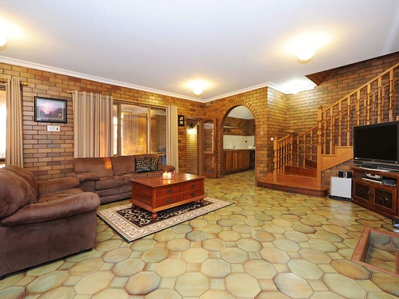 11 BLUEBERRY Road, MOOROOLBARK VIC 3138, Mooroolbark - Thumbnail 8
