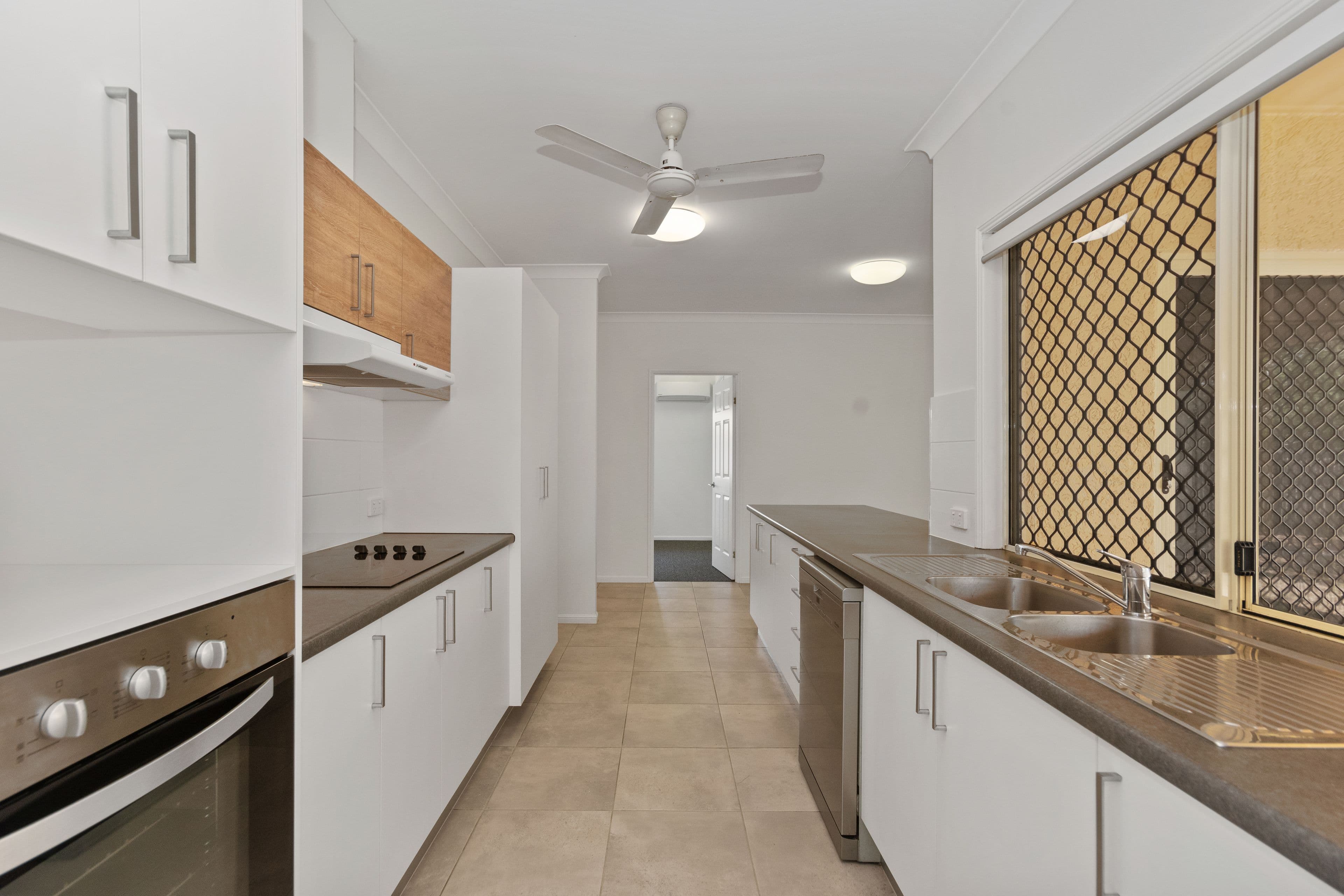 57 Sanctuary Drive, Idalia QLD 4811, Idalia - Thumbnail 4