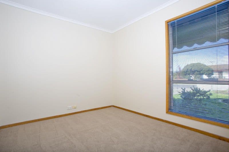 8 Sharland Road, CORIO VIC 3214, Corio - Thumbnail 6