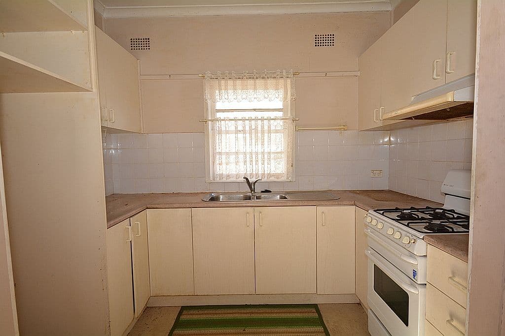 59 Hilltop Road, Merrylands - Thumbnail 3