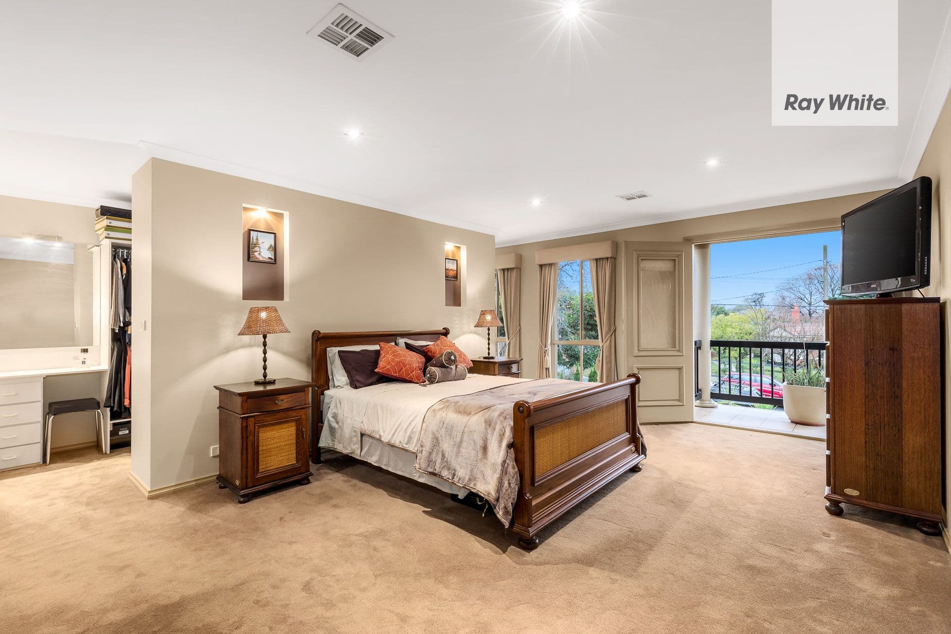 28 Glendale Street, Surrey Hills VIC 3127, Surrey Hills - Thumbnail 6