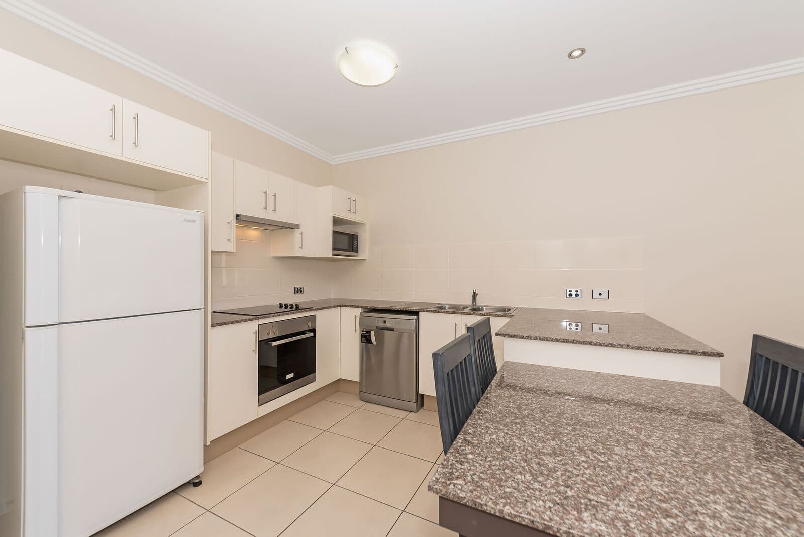 2 Mondo Place, Kirwan QLD 4817, Kirwan - Thumbnail 2
