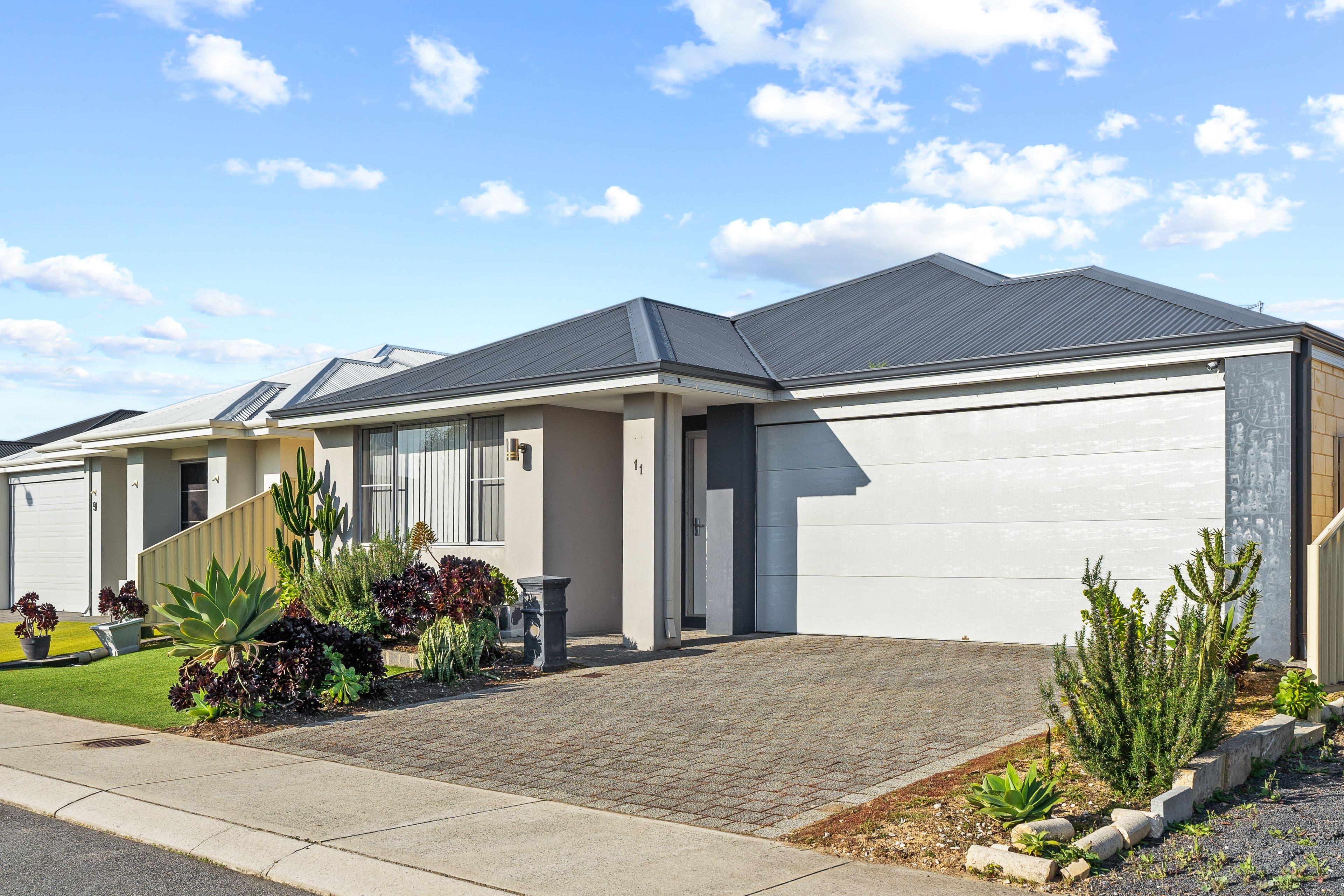 11 Angelite Street, Wellard WA 6170, Wellard - Thumbnail 2