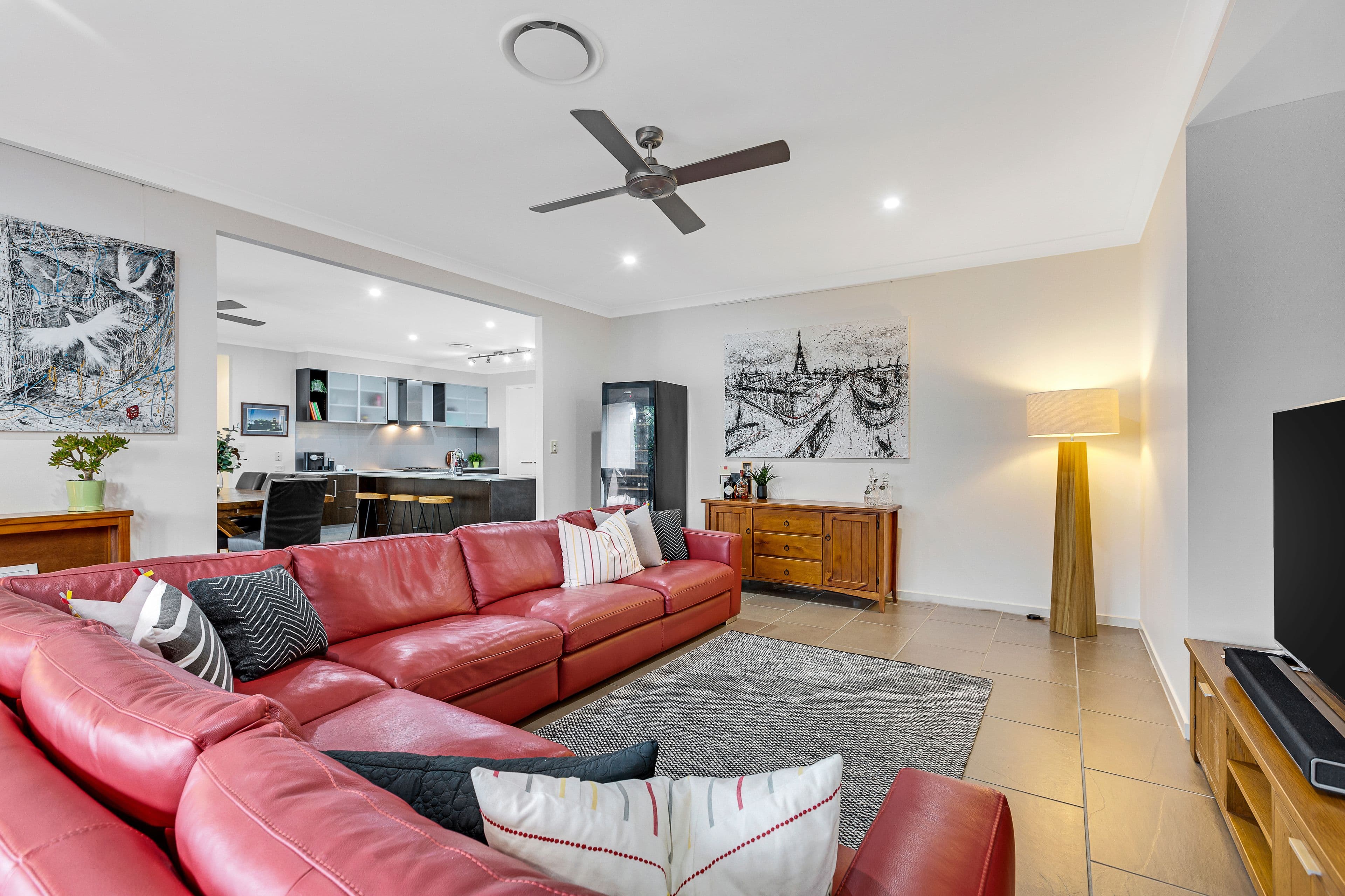 2 Reach Place, Eatons Hill QLD 4037, Eatons Hill - Thumbnail 2