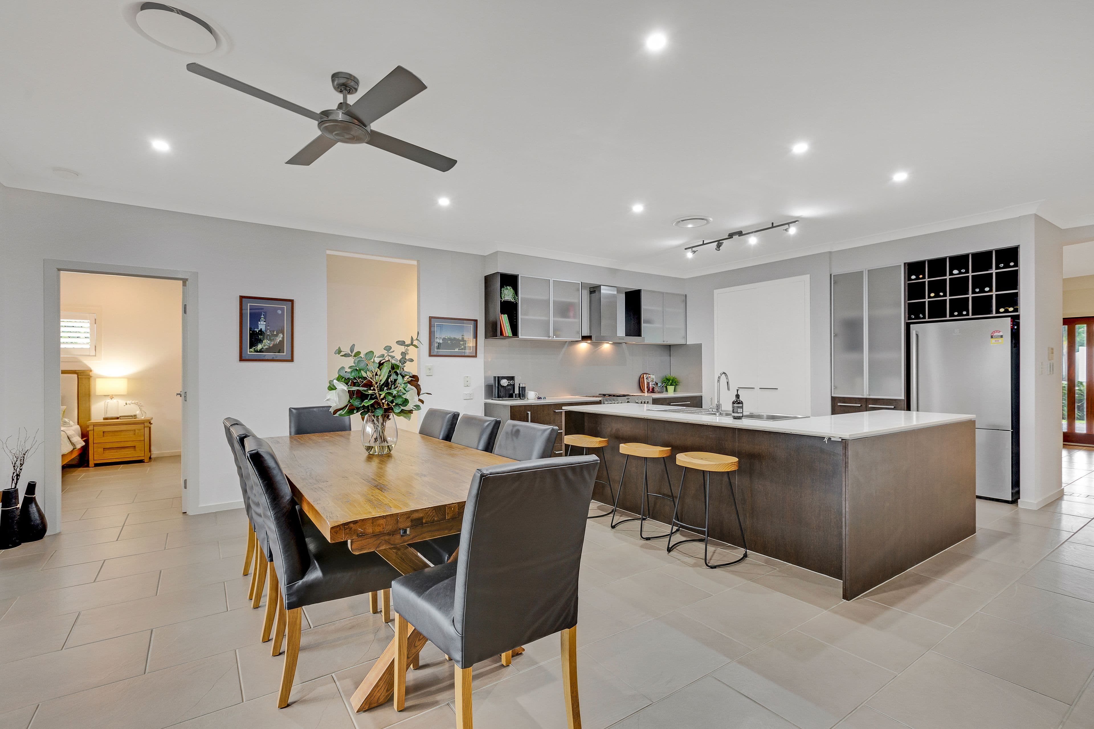 2 Reach Place, Eatons Hill QLD 4037, Eatons Hill - Thumbnail 4