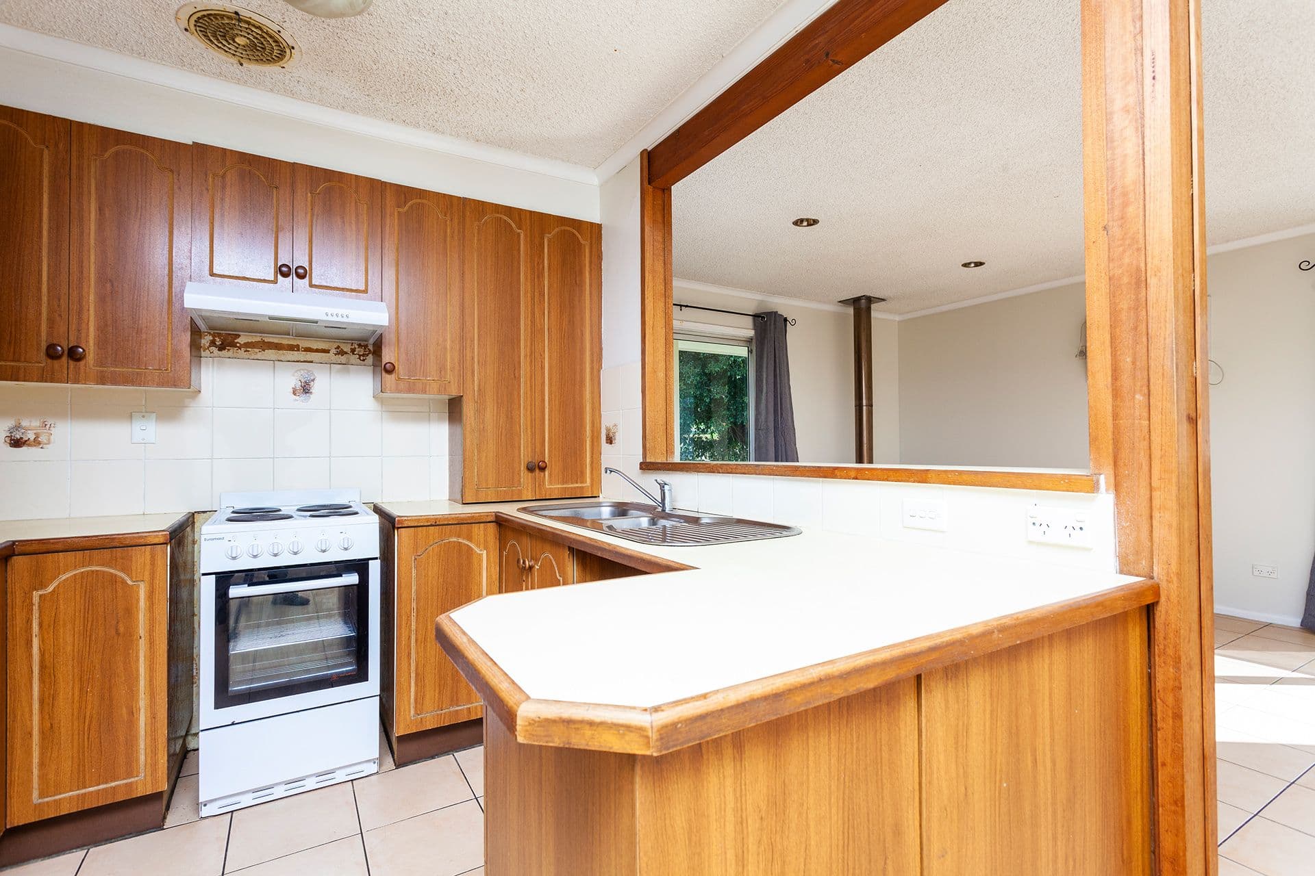 132 Lake Entrance Road, Mount Warrigal NSW 2528, Mount Warrigal - Thumbnail 2