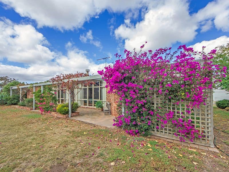 15 William Road, Little River VIC 3211, Little River - Thumbnail 2