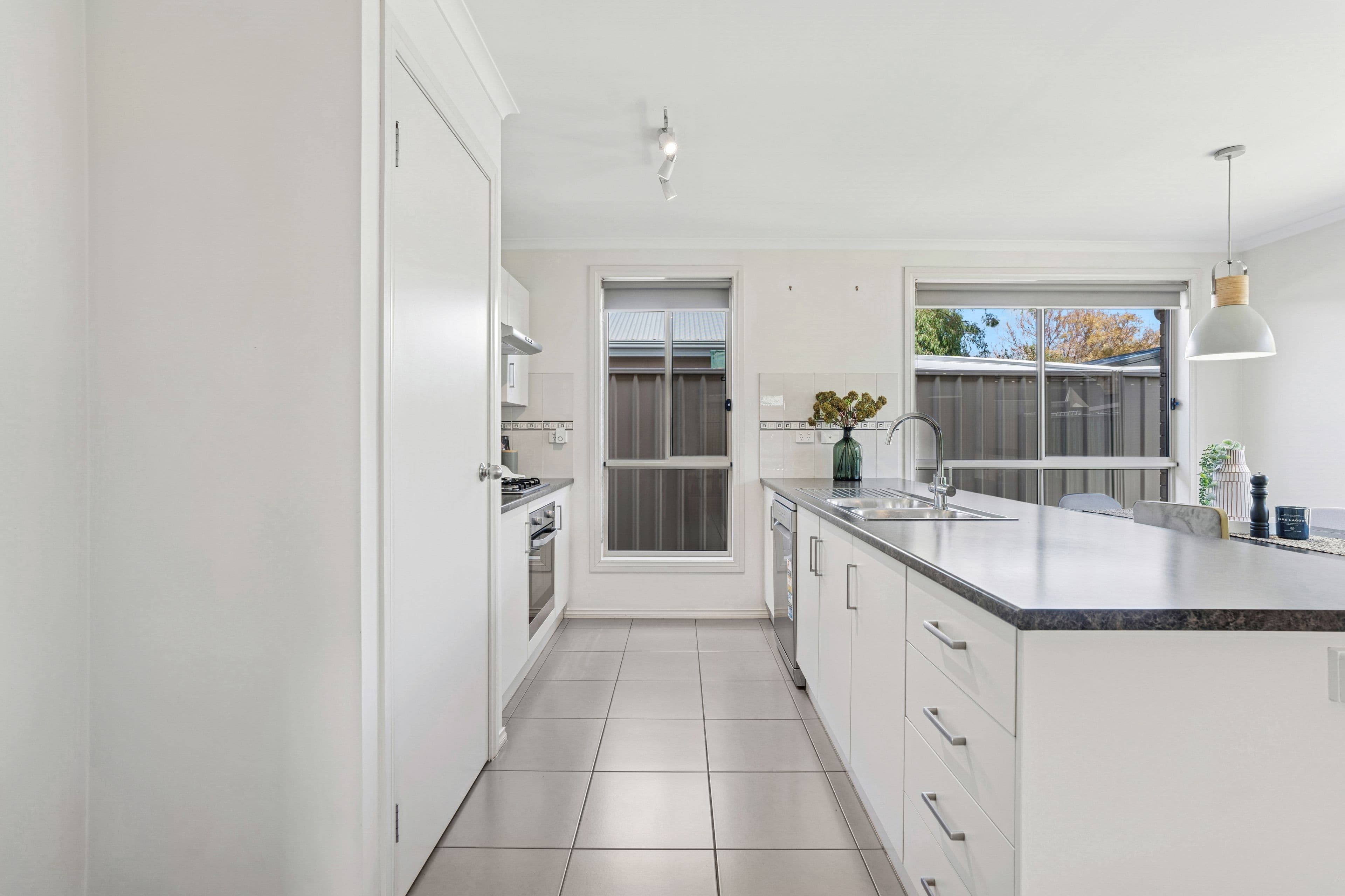 5 Bishops Hill Road, Happy Valley SA 5159, Happy Valley - Thumbnail 6