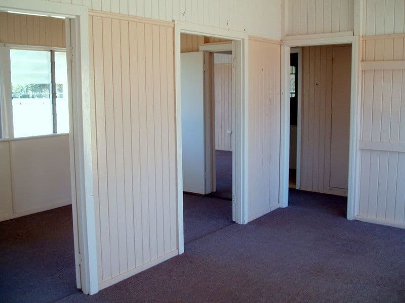 46  Carter Street, CHARLEVILLE QLD 4470, Charleville - Thumbnail 8