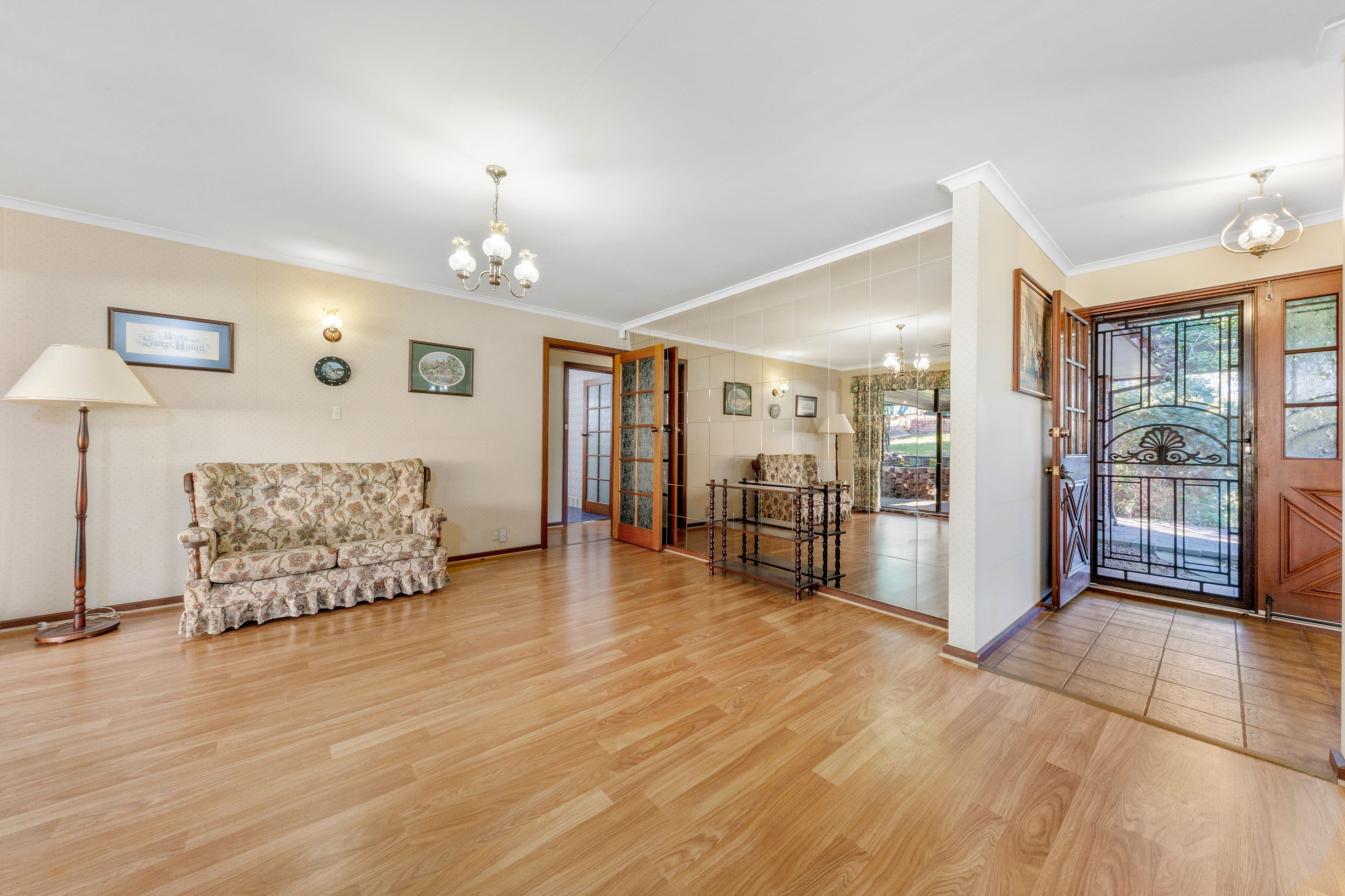 72 Kingfisher Drive, Modbury Heights SA 5092, Modbury Heights - Thumbnail 2