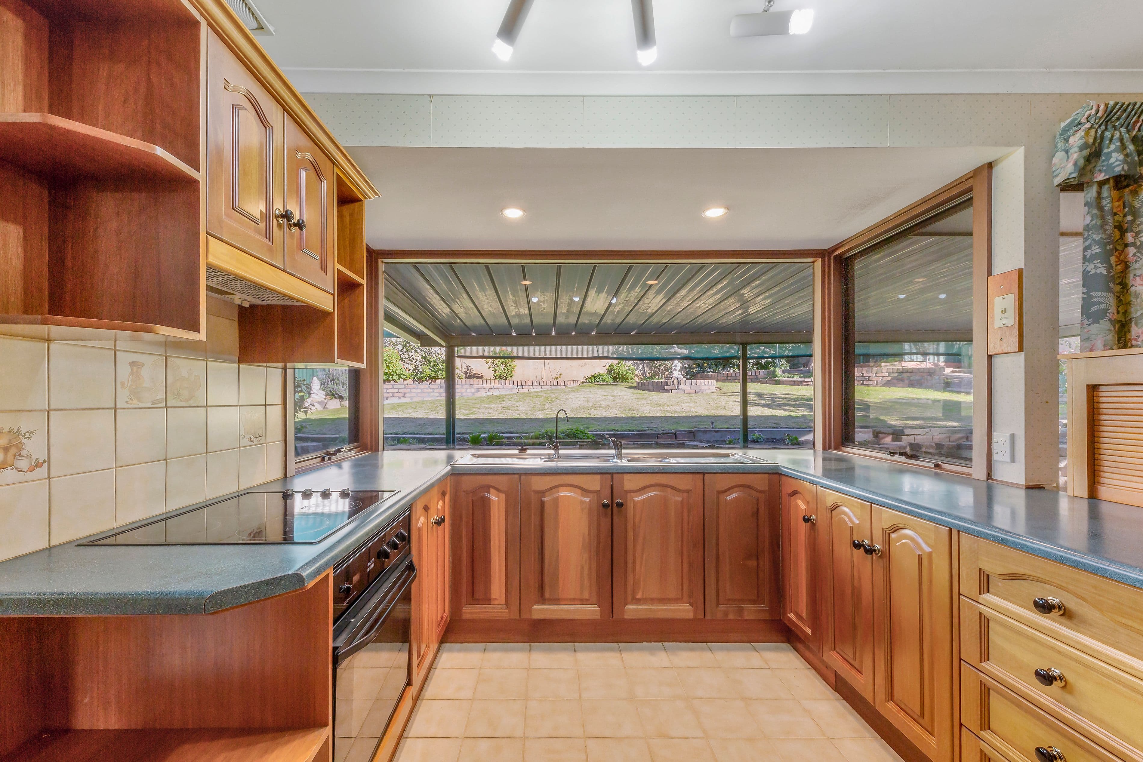 72 Kingfisher Drive, Modbury Heights SA 5092, Modbury Heights - Thumbnail 5