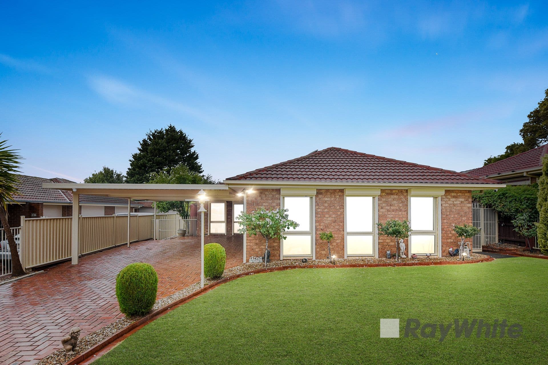 24 Broadwalk Grove, Endeavour Hills VIC 3802, Endeavour Hills - Thumbnail 2