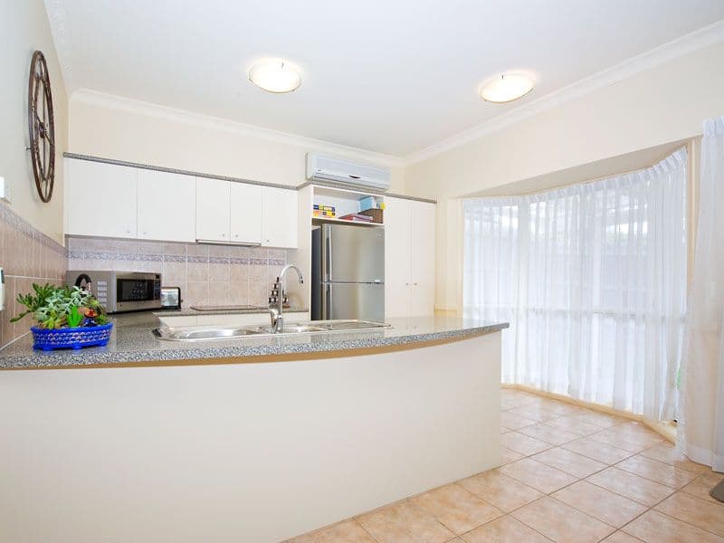 16 Pintail Crescent, FOREST LAKE QLD 4078, Forest Lake - Thumbnail 7