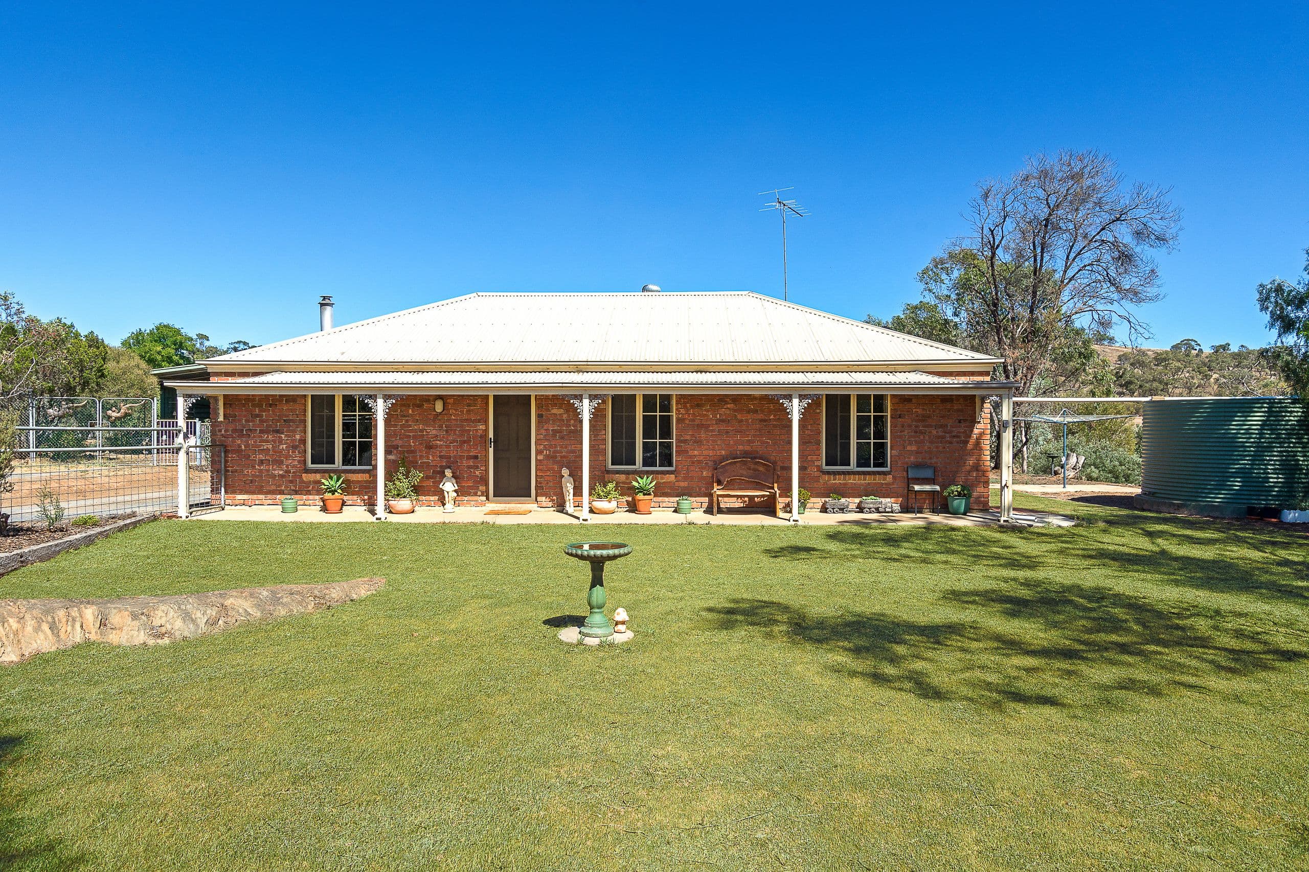24 Garnet Road, Kanmantoo SA 5252, Kanmantoo - Image 1