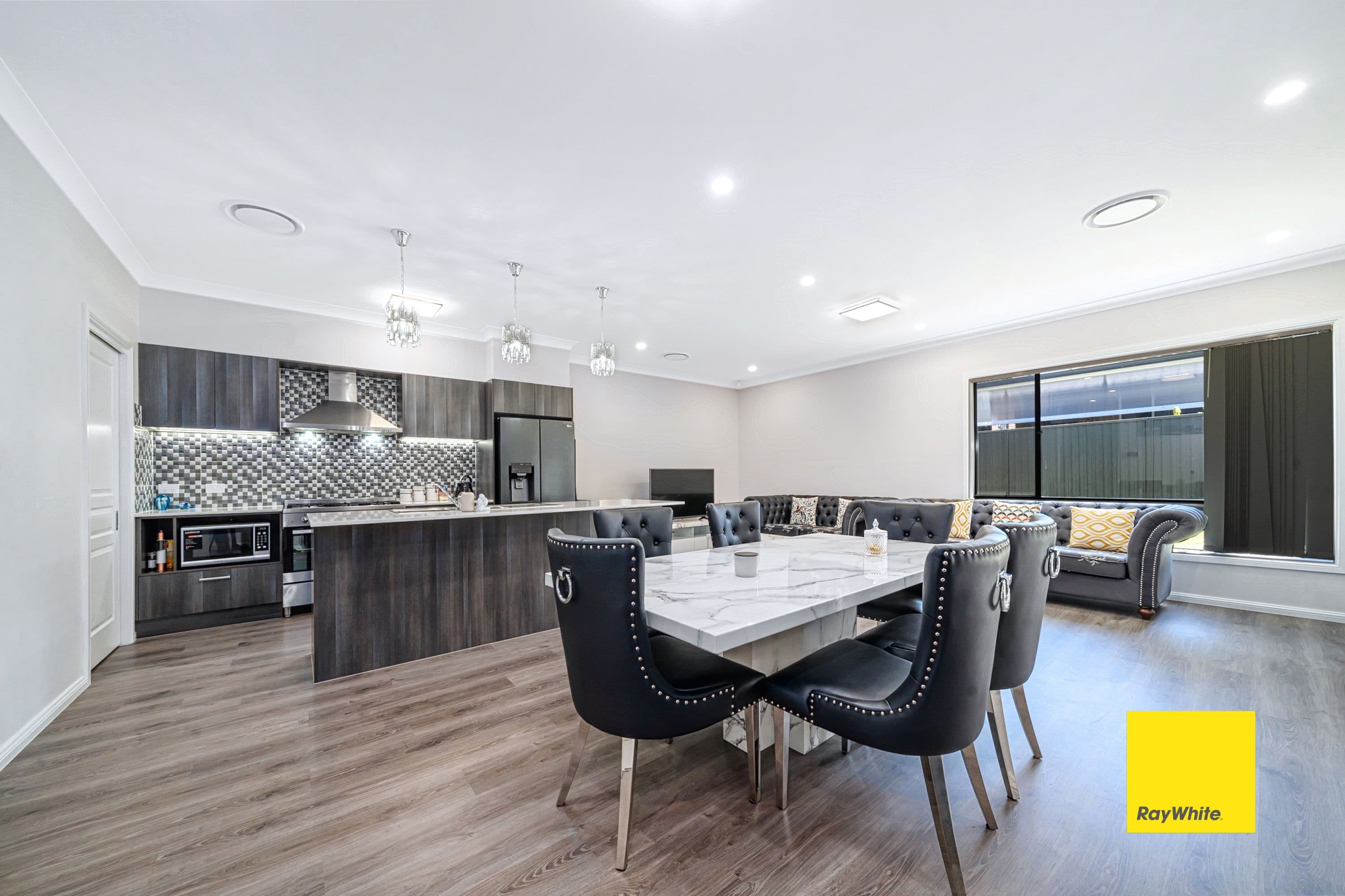 91 Alderton Drive, Colebee NSW 2761, Colebee - Thumbnail 3