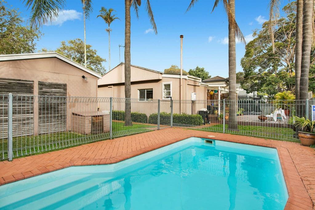 5 Burilla Avenue, North Curl Curl NSW 2099, North Curl Curl - Thumbnail 5