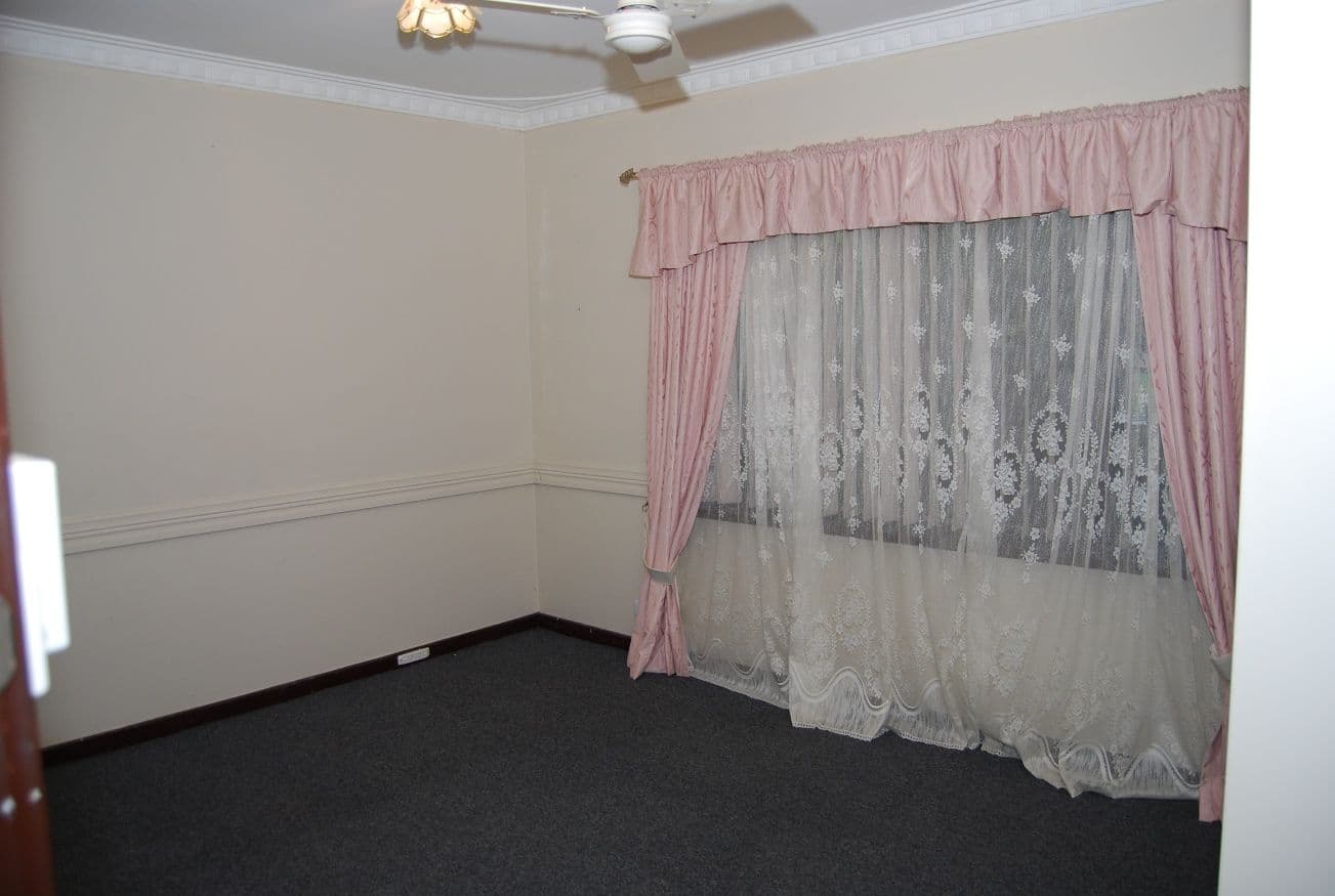 2 Manby Street, GOSNELLS WA 6110, Gosnells - Thumbnail 5