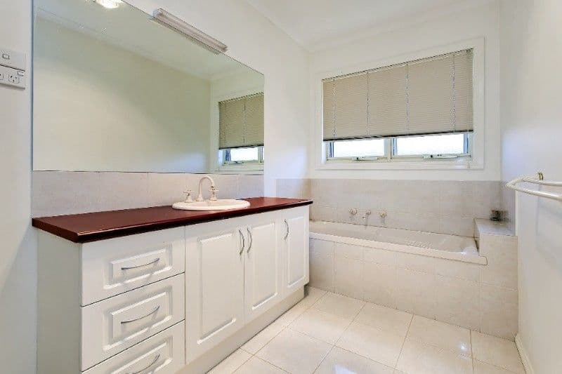 10 Bareena Avenue, ROWVILLE VIC 3178, Rowville - Thumbnail 3