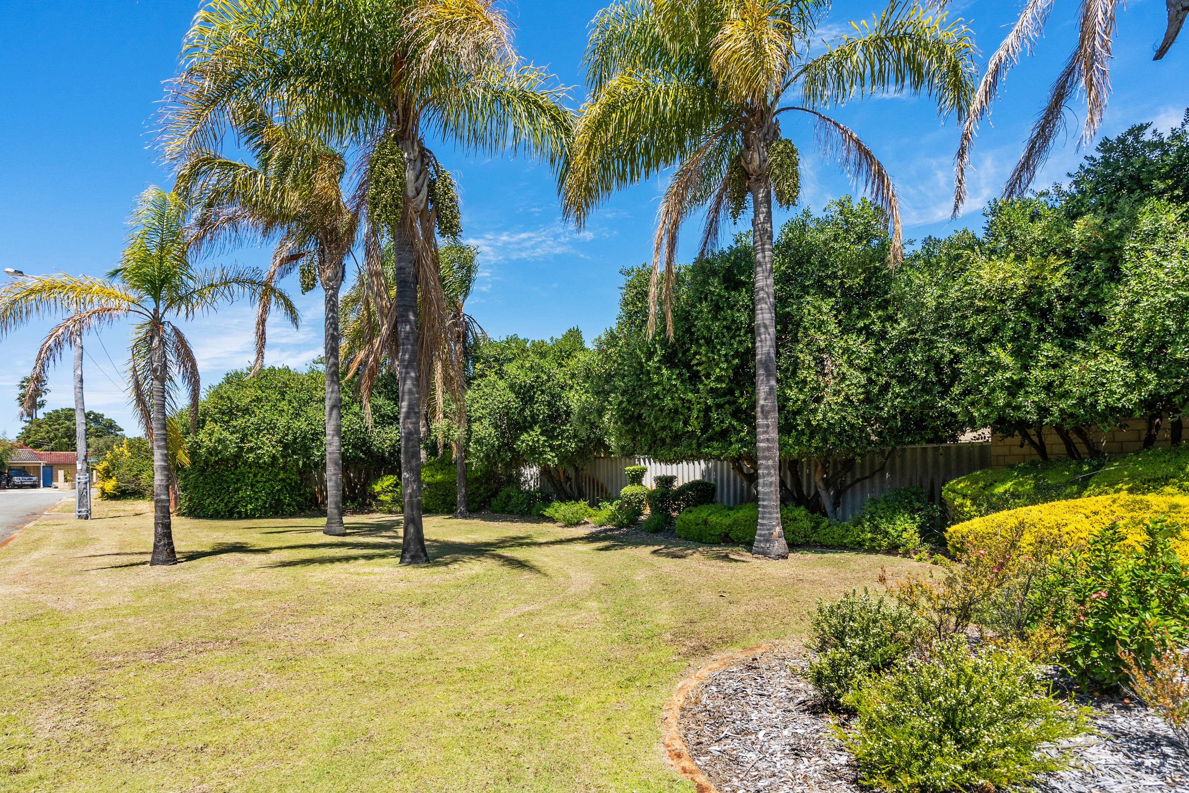 27a Melbourne Way, Morley WA 6062, Morley - Thumbnail 4