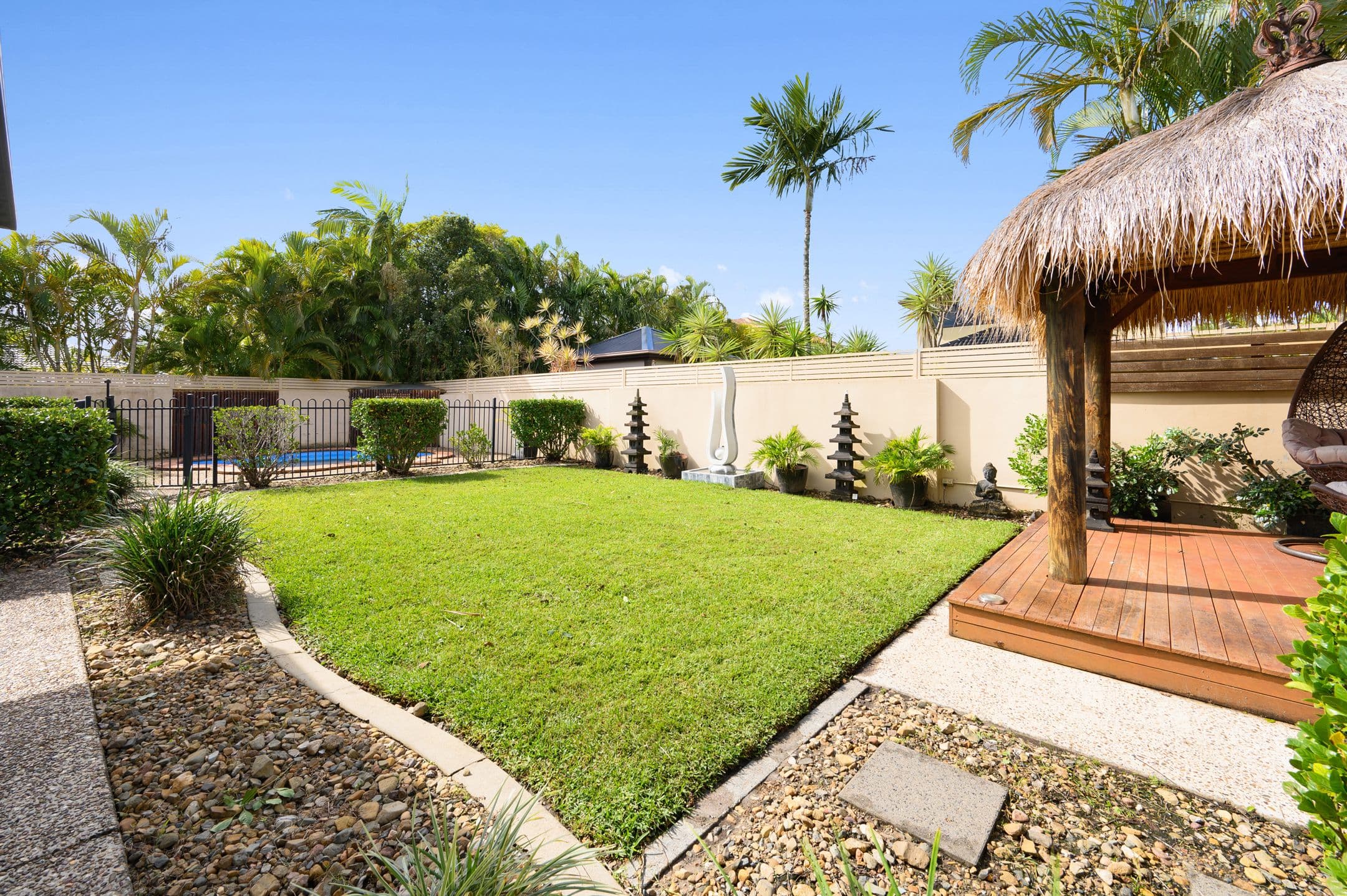17 Grande Terrace, Helensvale QLD 4212, Helensvale - Thumbnail 3