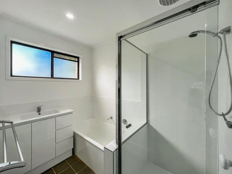 44 Glenwood Drive, Morayfield QLD 4506, Morayfield - Thumbnail 6