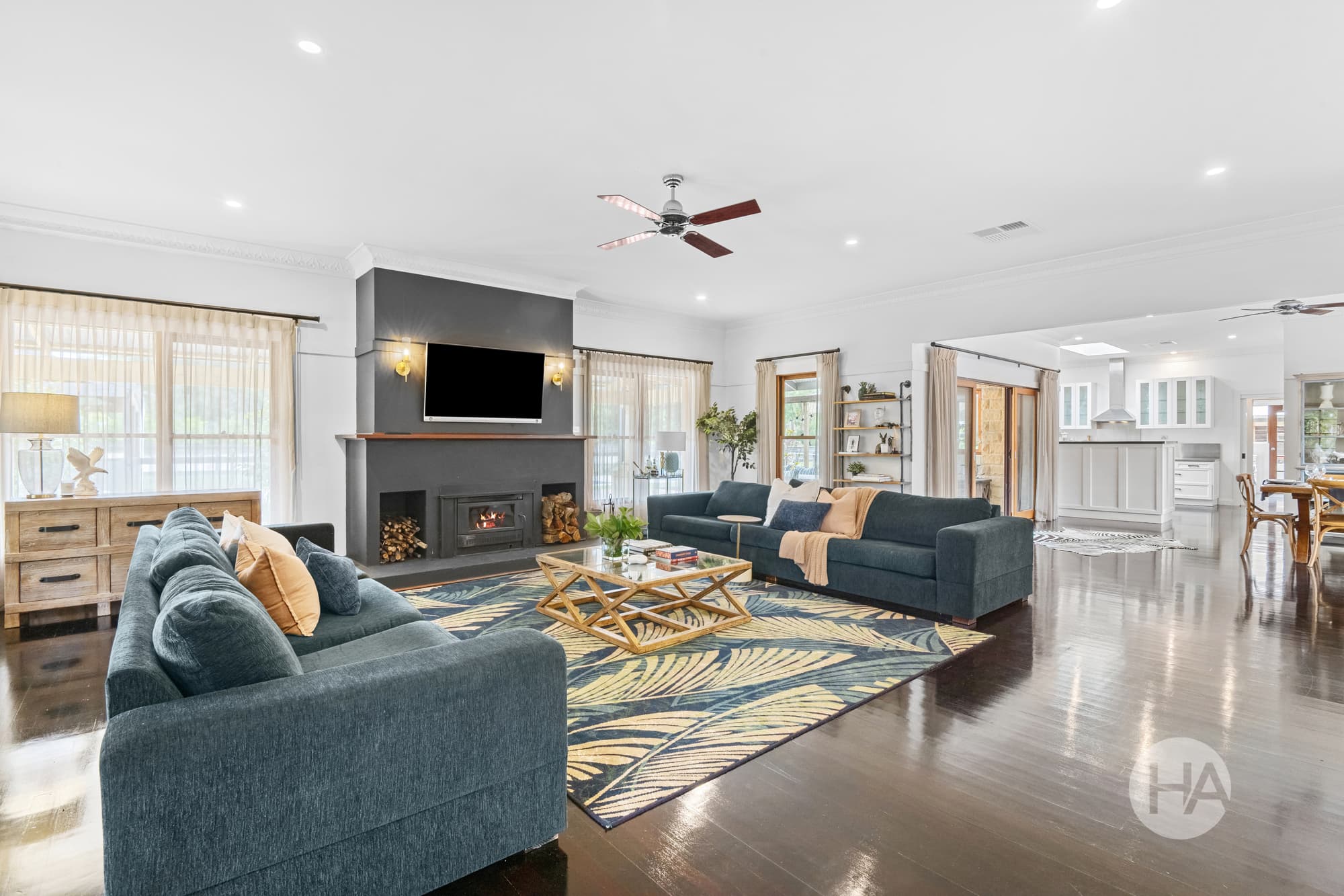16 Kelly Road, CRANBOURNE SOUTH, Cranbourne South - Thumbnail 2