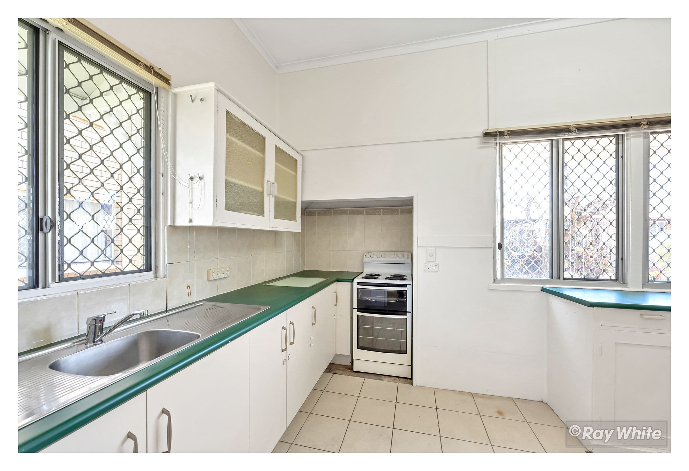 83 Bennett Street, Berserker QLD 4701, Berserker - Thumbnail 3