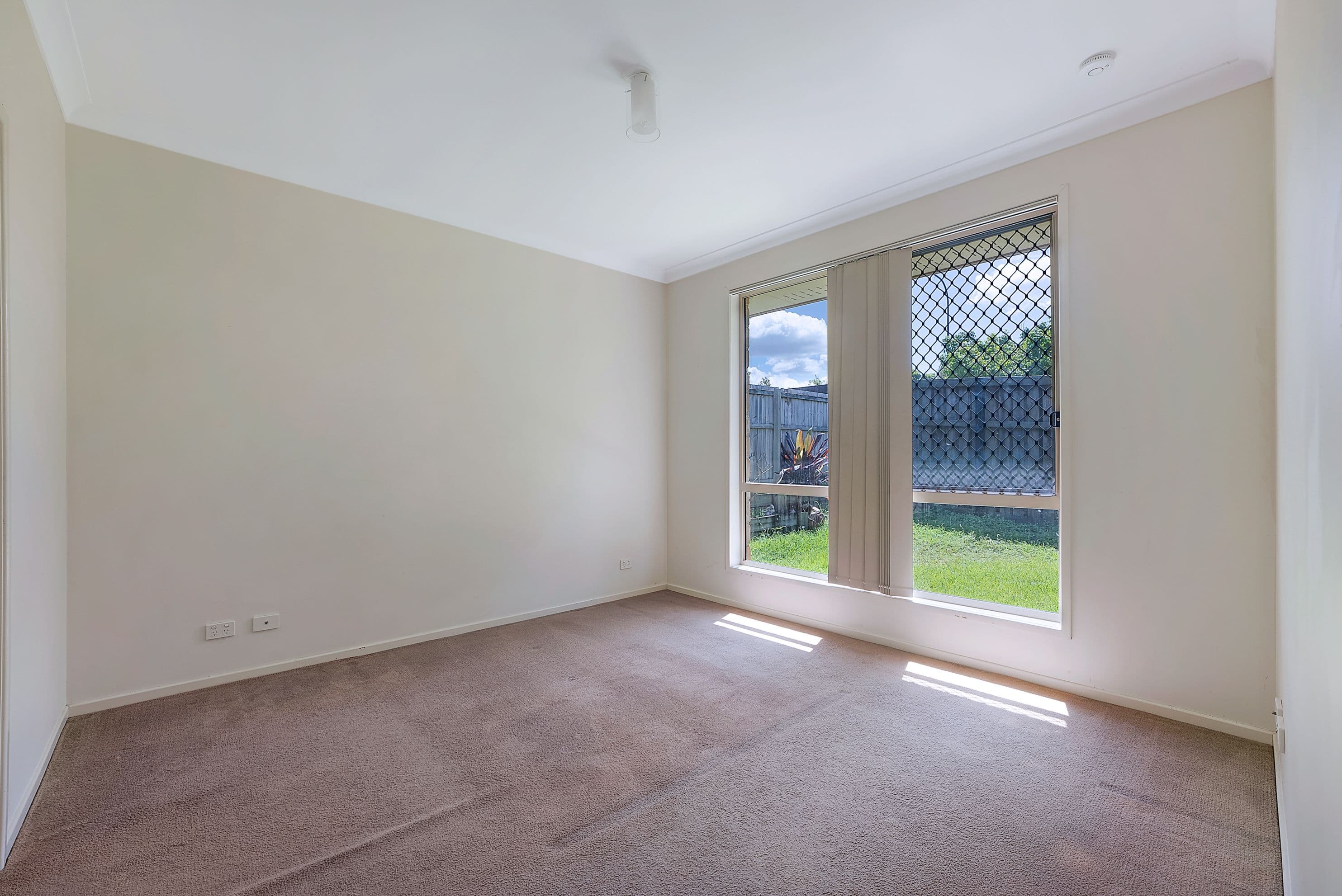 19 Eaton Close, North Lakes QLD 4509, North Lakes - Thumbnail 6