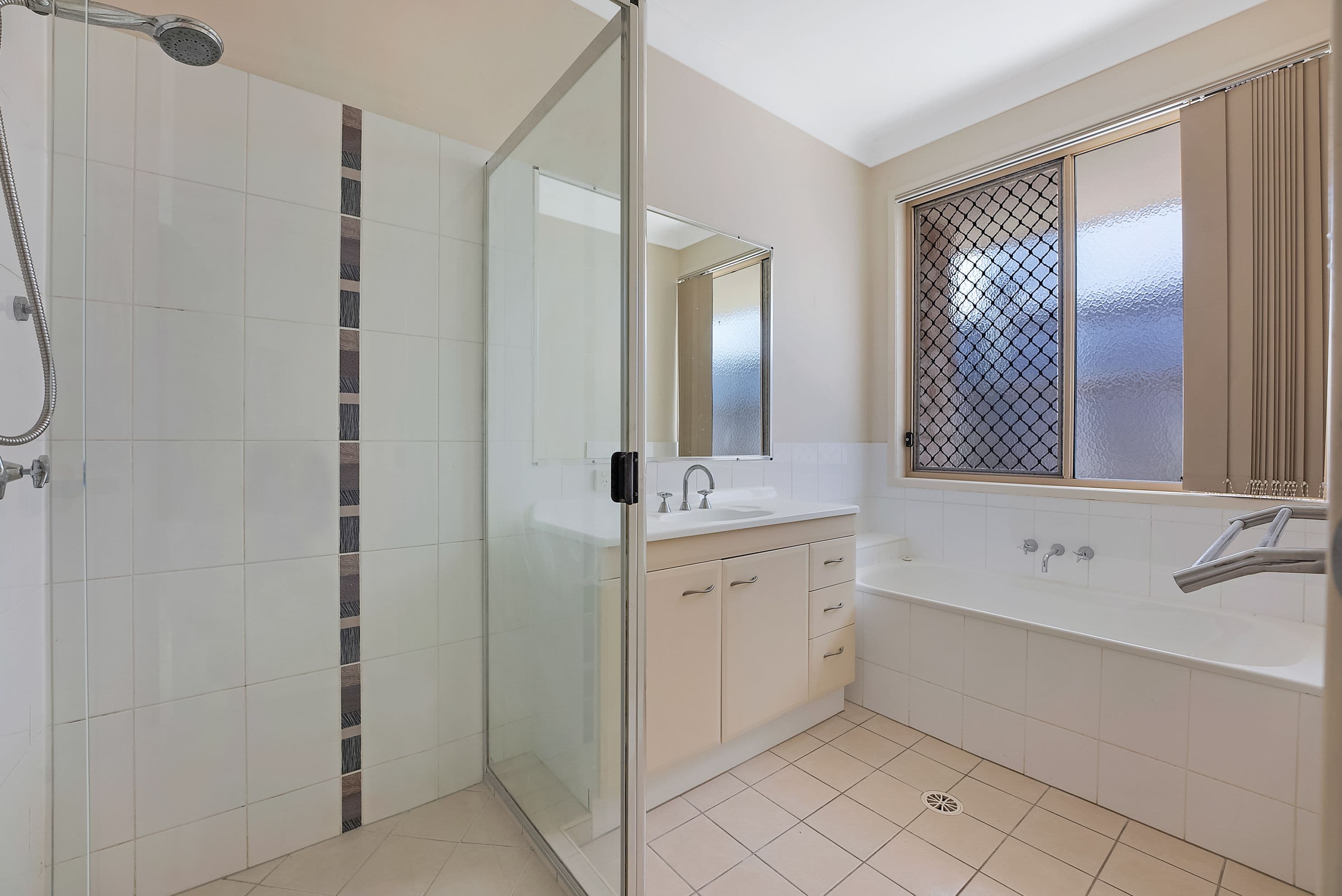 19 Eaton Close, North Lakes QLD 4509, North Lakes - Thumbnail 7