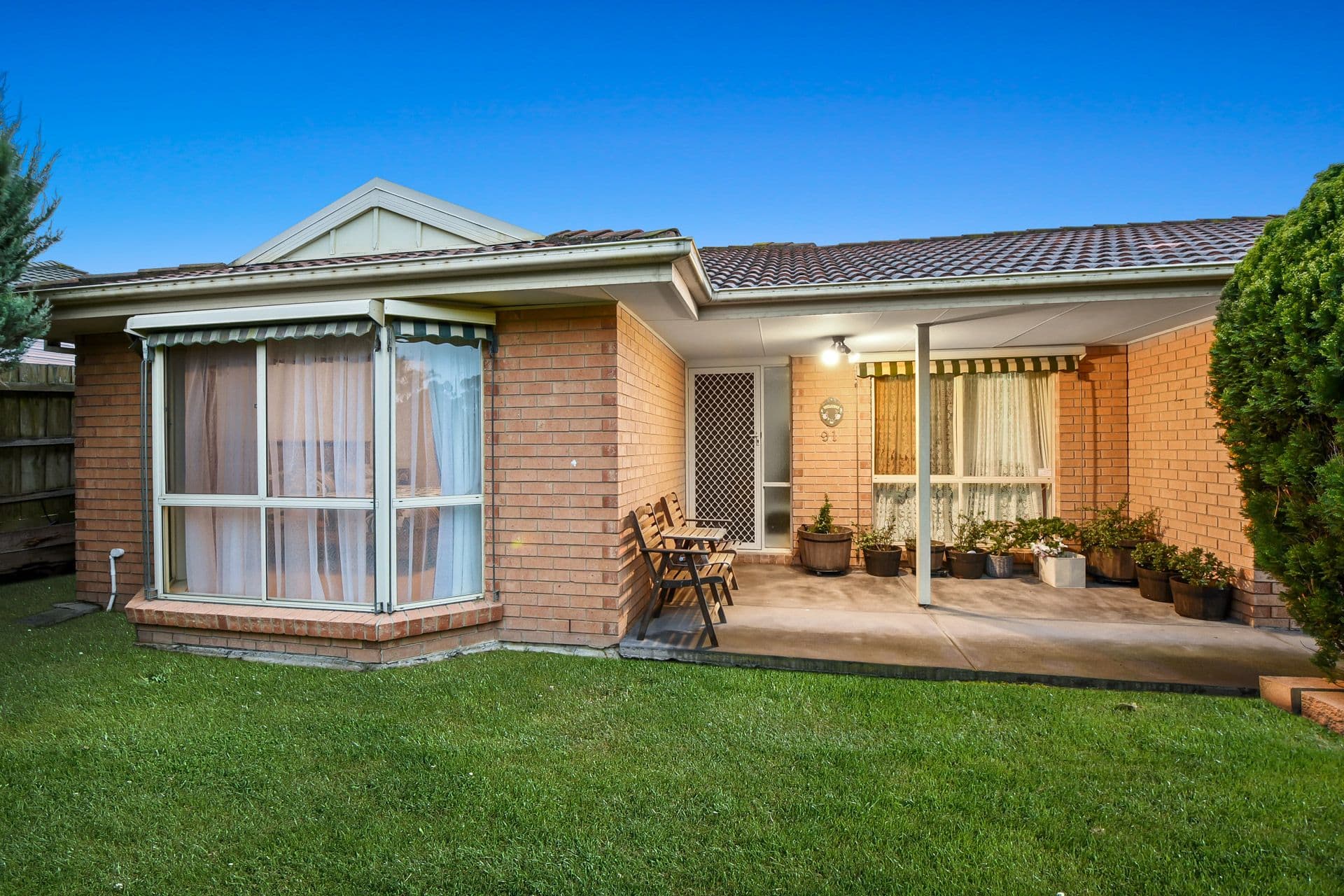 91 Earlsfield Drive, Berwick VIC 3806, Berwick - Thumbnail 3