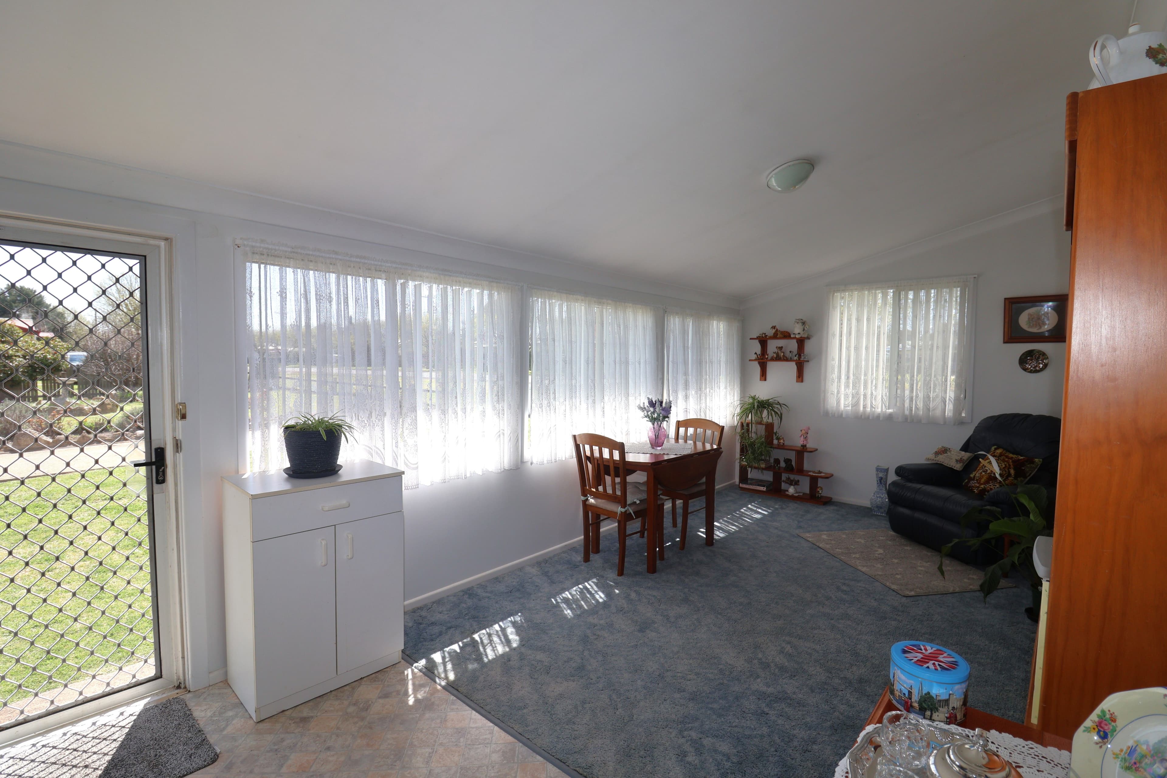 18 Wentworth Street, Glen Innes NSW 2370, Glen Innes - Thumbnail 5
