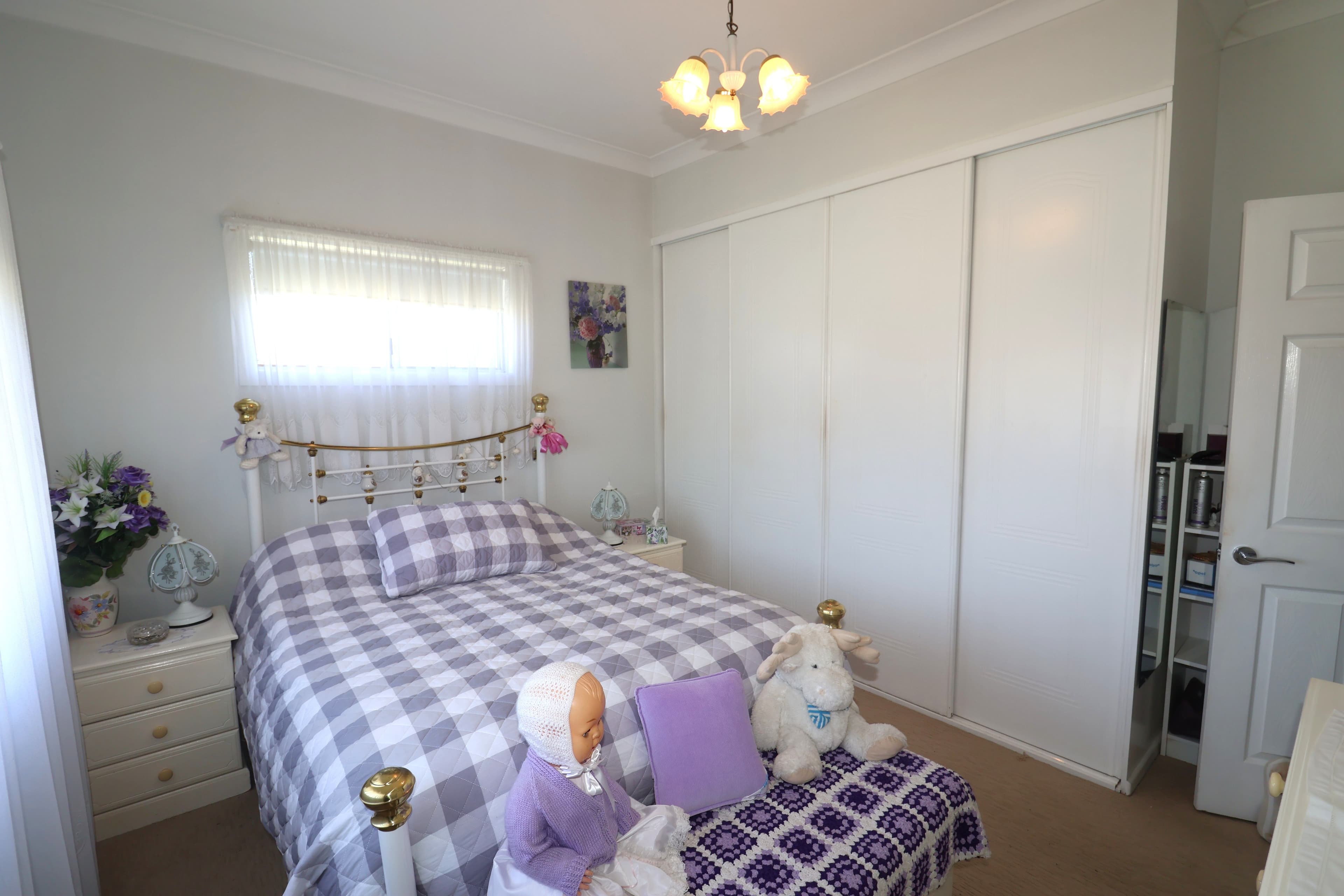 18 Wentworth Street, Glen Innes NSW 2370, Glen Innes - Thumbnail 6