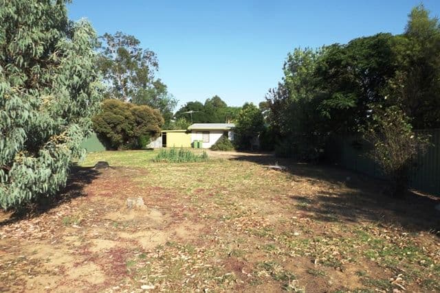 7 Sturt Street, MULWALA NSW 2647, Mulwala - Thumbnail 2